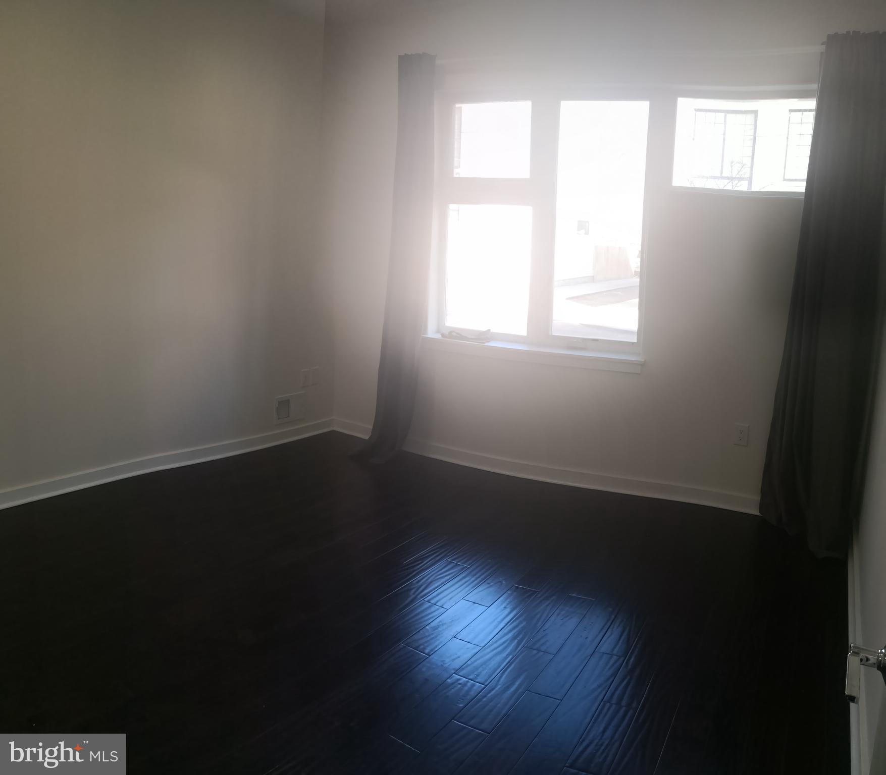 WEST POPLAR - Residential Lease