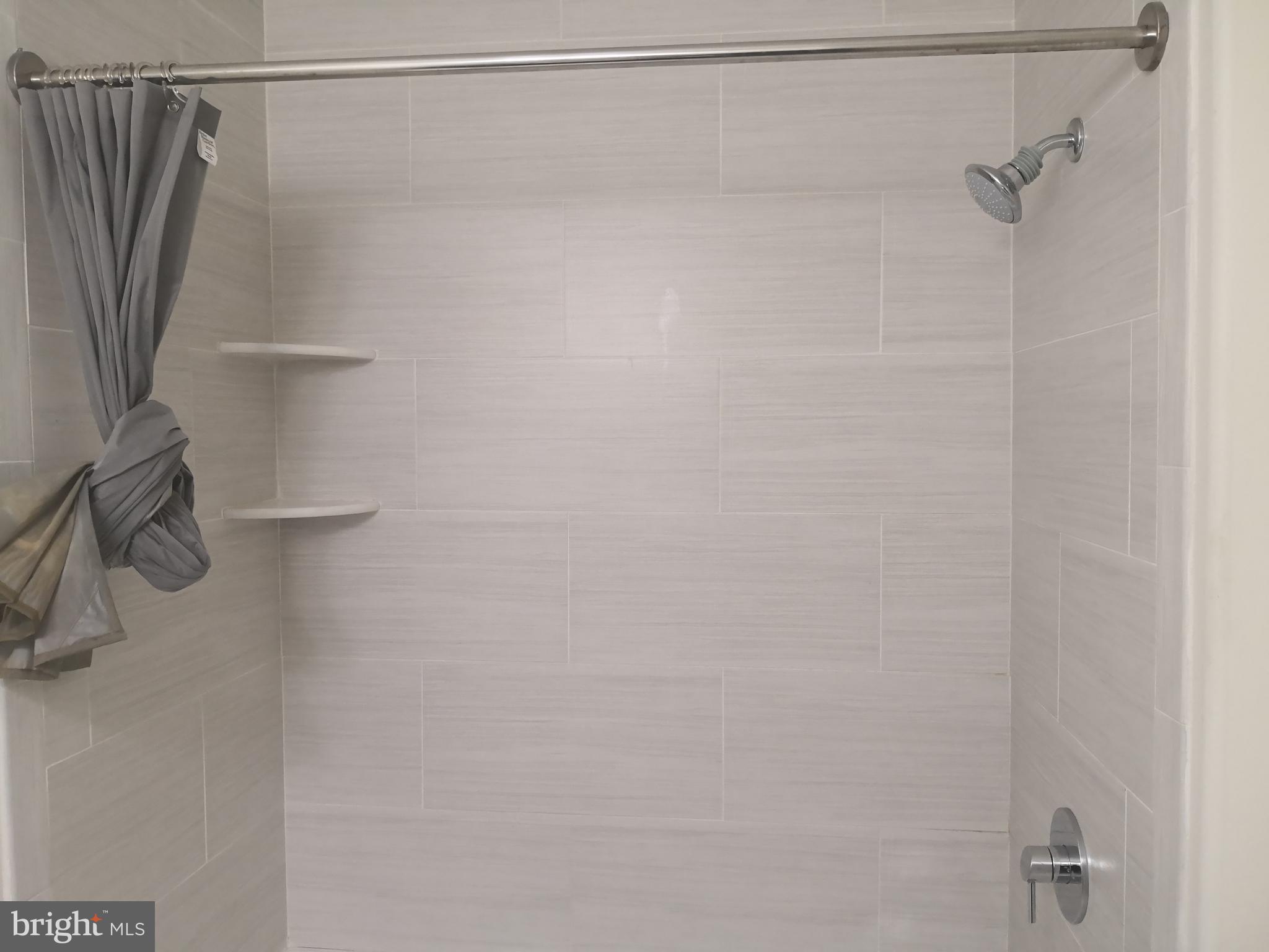 WEST POPLAR - Residential Lease