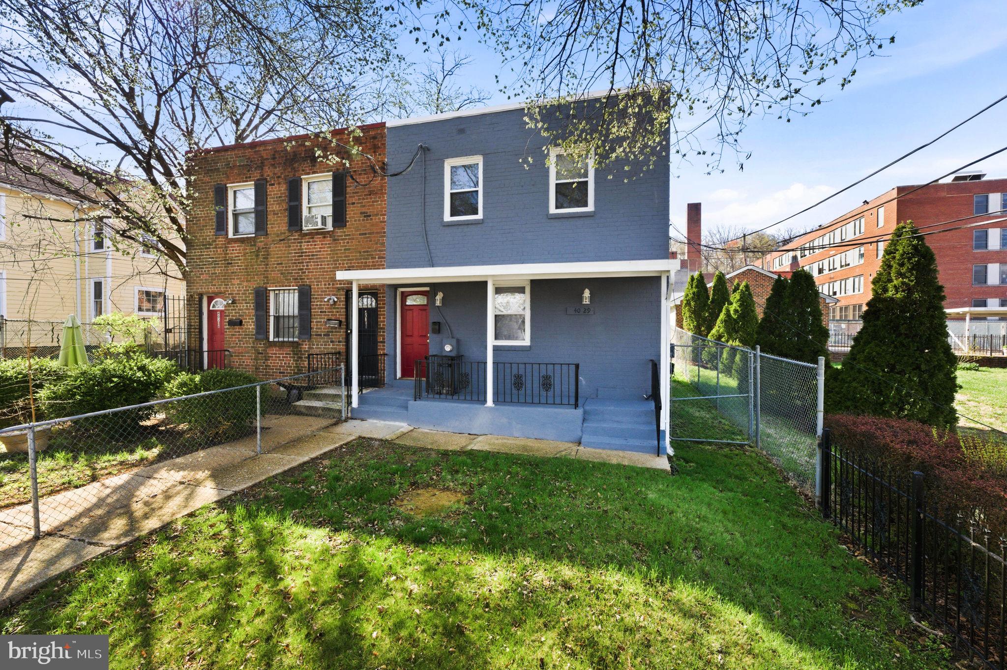 4029 GRANT STREET NE