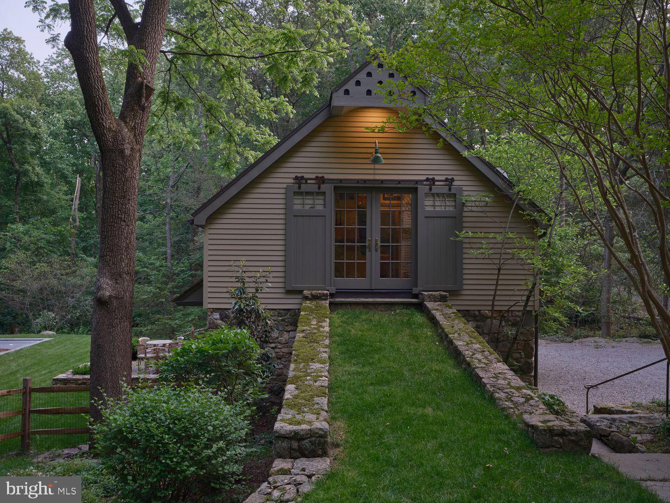 DOYLESTOWN - Residential