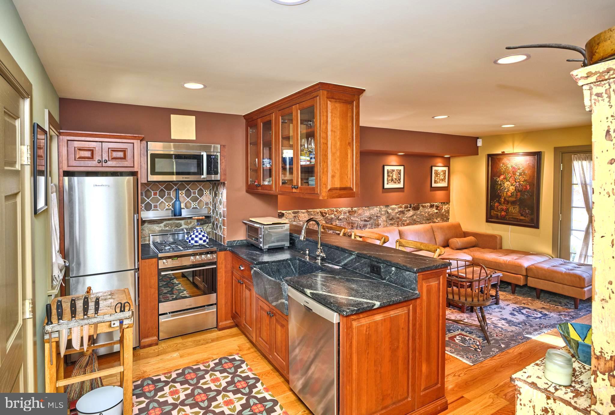 DOYLESTOWN - Residential