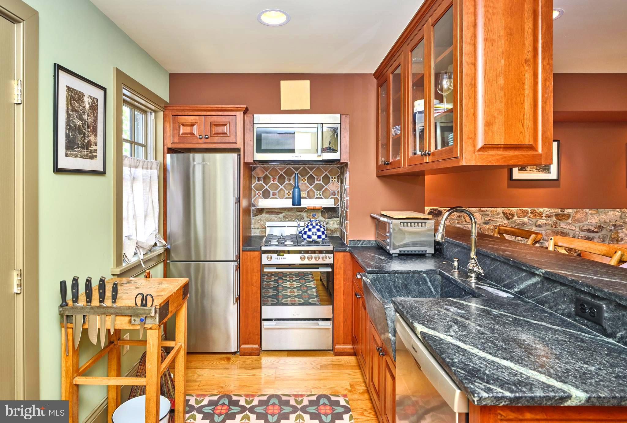 DOYLESTOWN - Residential