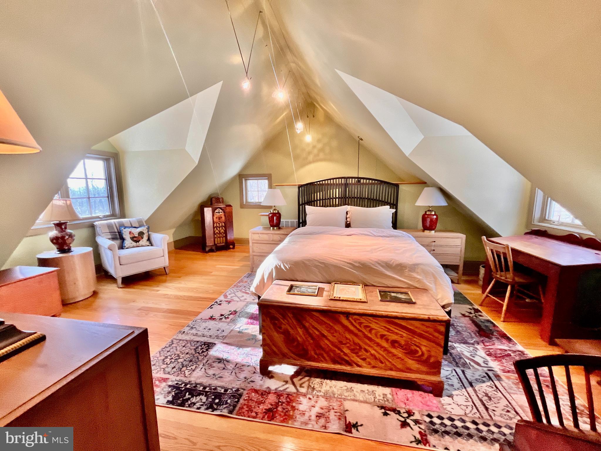 DOYLESTOWN - Residential