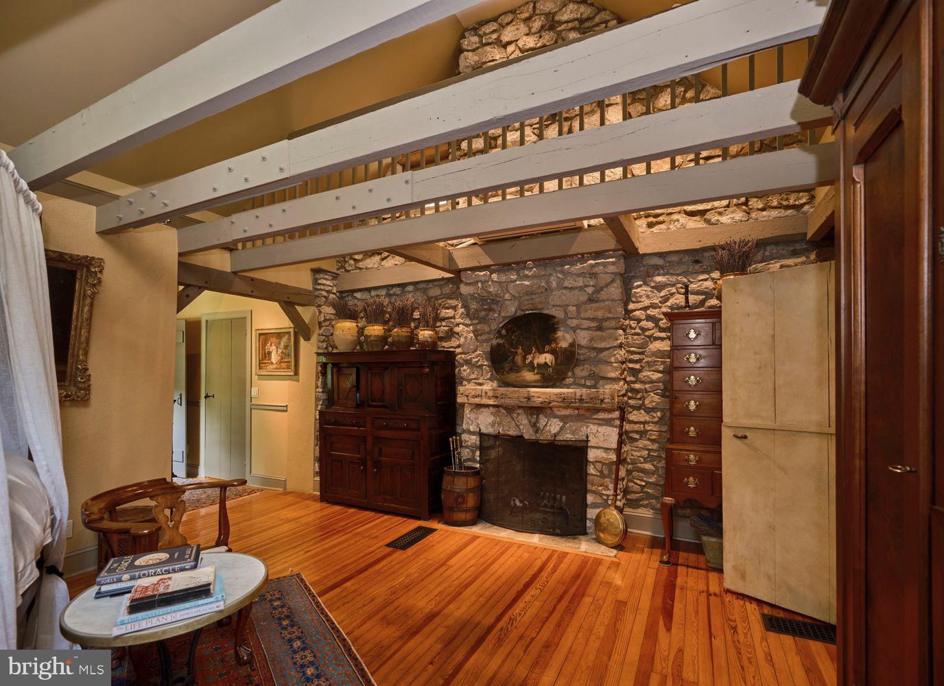 DOYLESTOWN - Residential