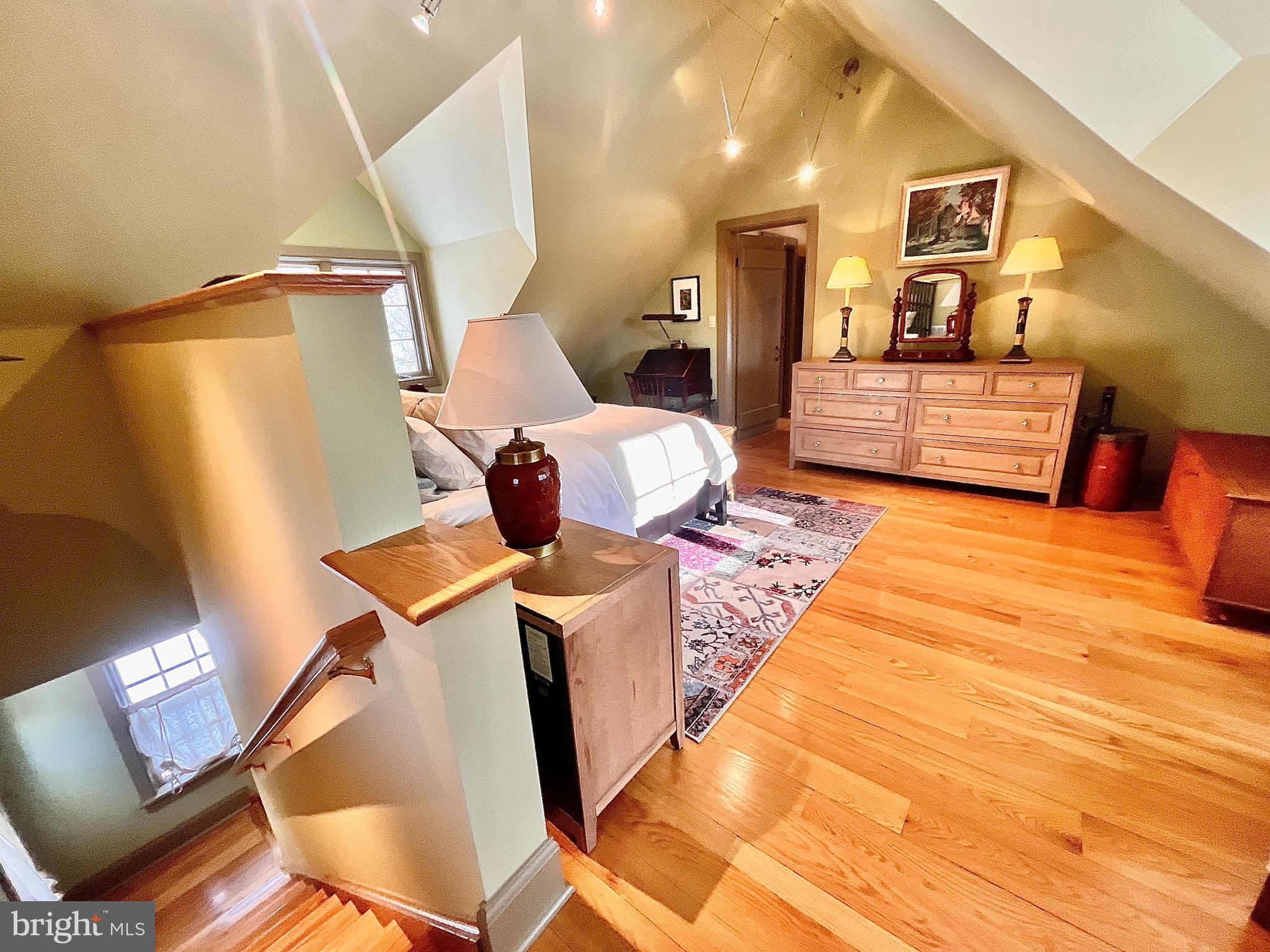 DOYLESTOWN - Residential