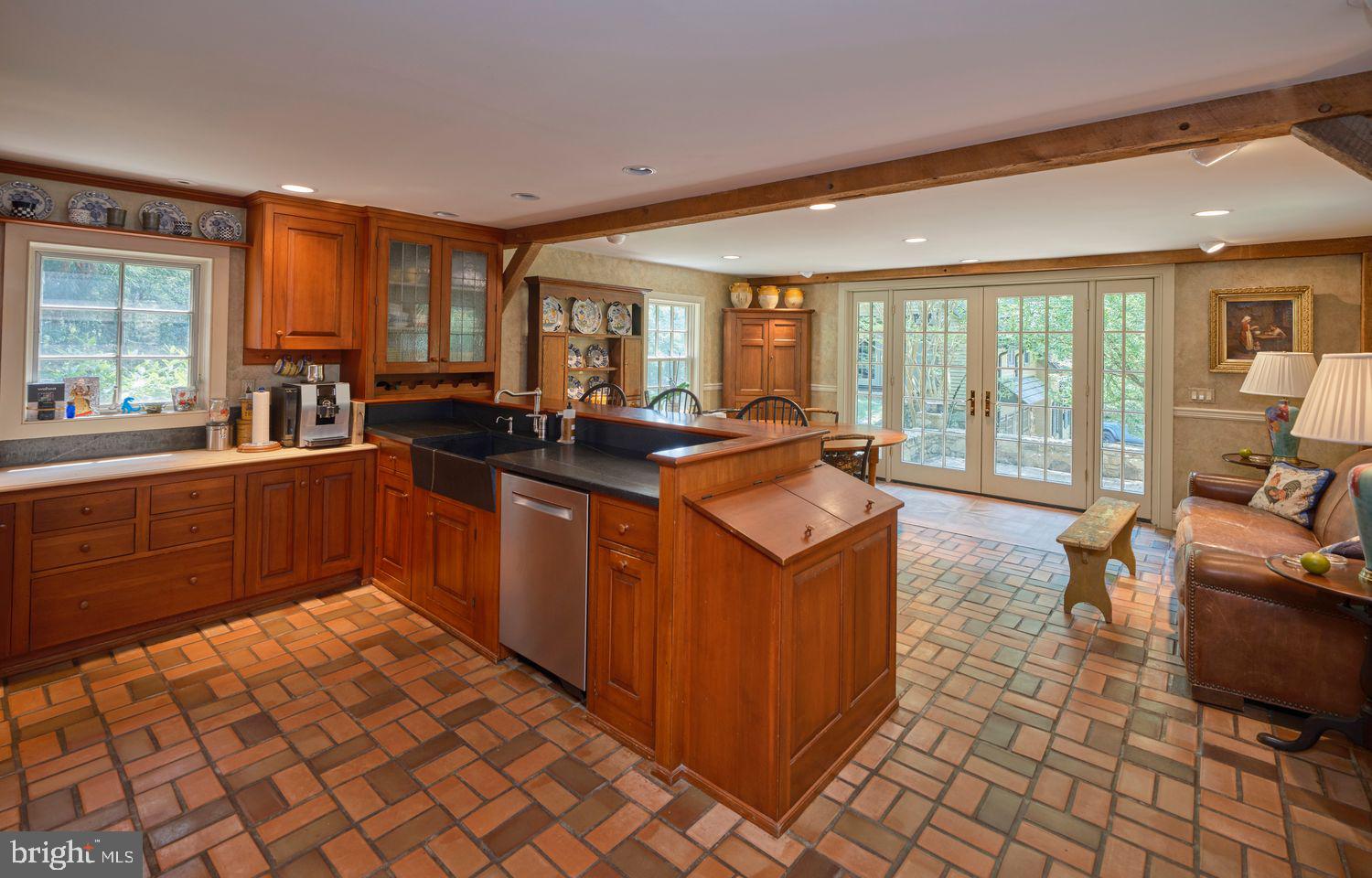 DOYLESTOWN - Residential