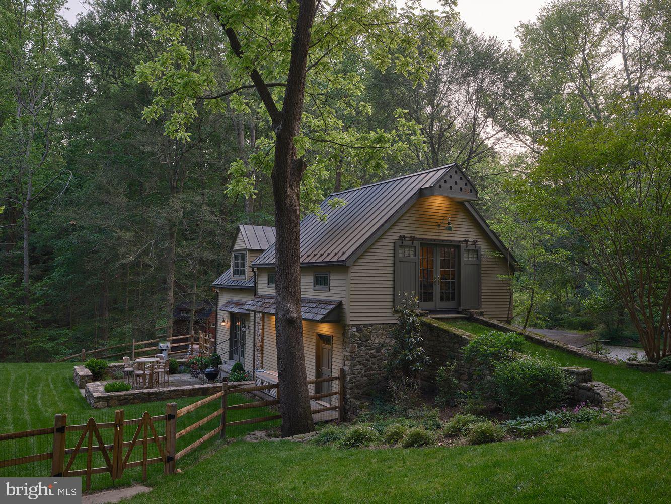 DOYLESTOWN - Residential