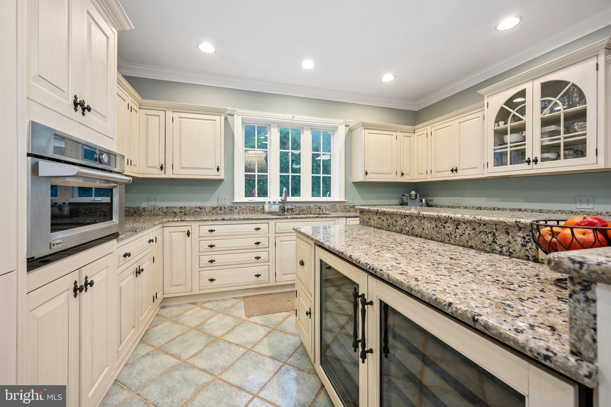 BAILEYS POND - Residential