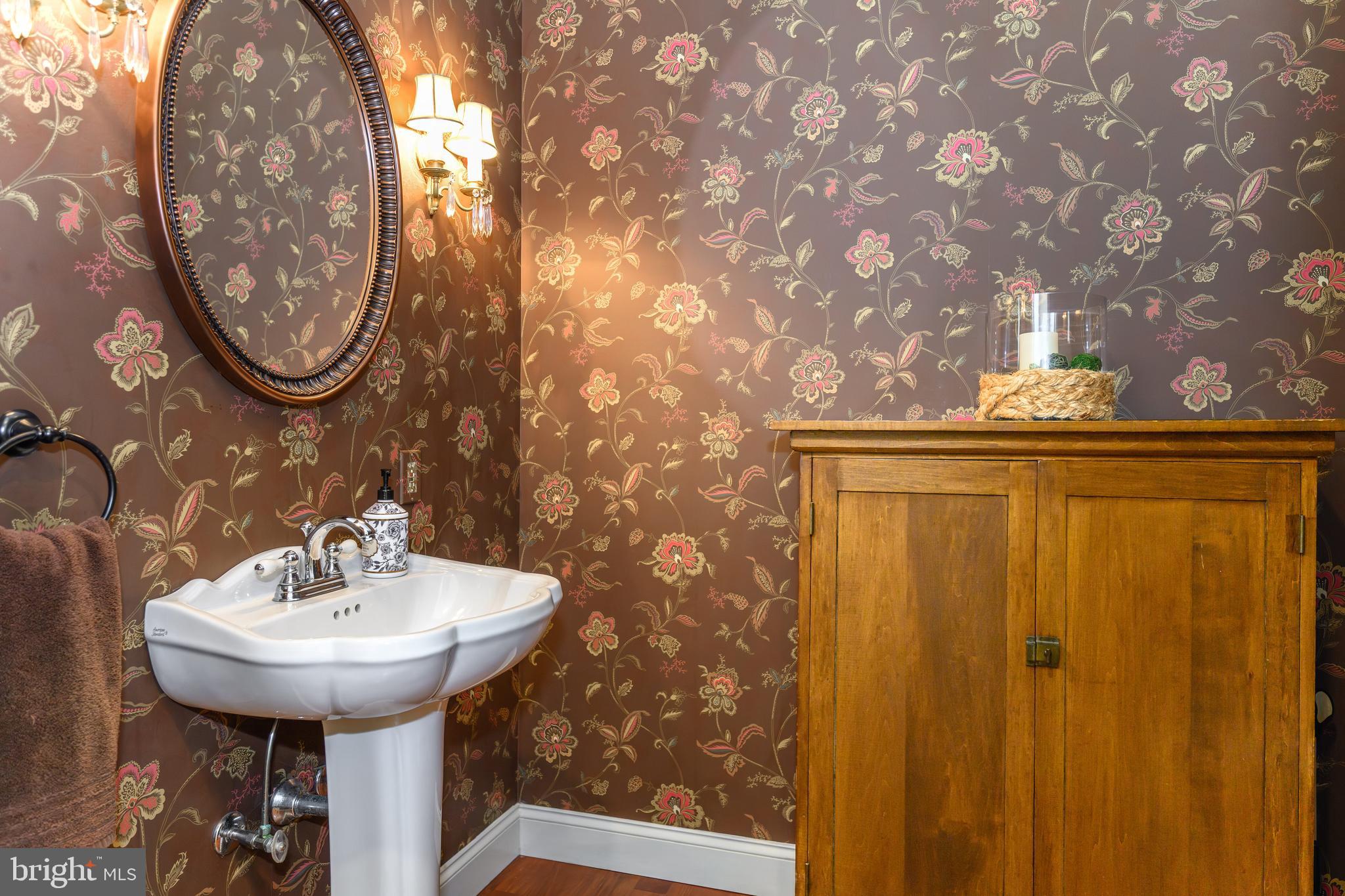 BAILEYS POND - Residential