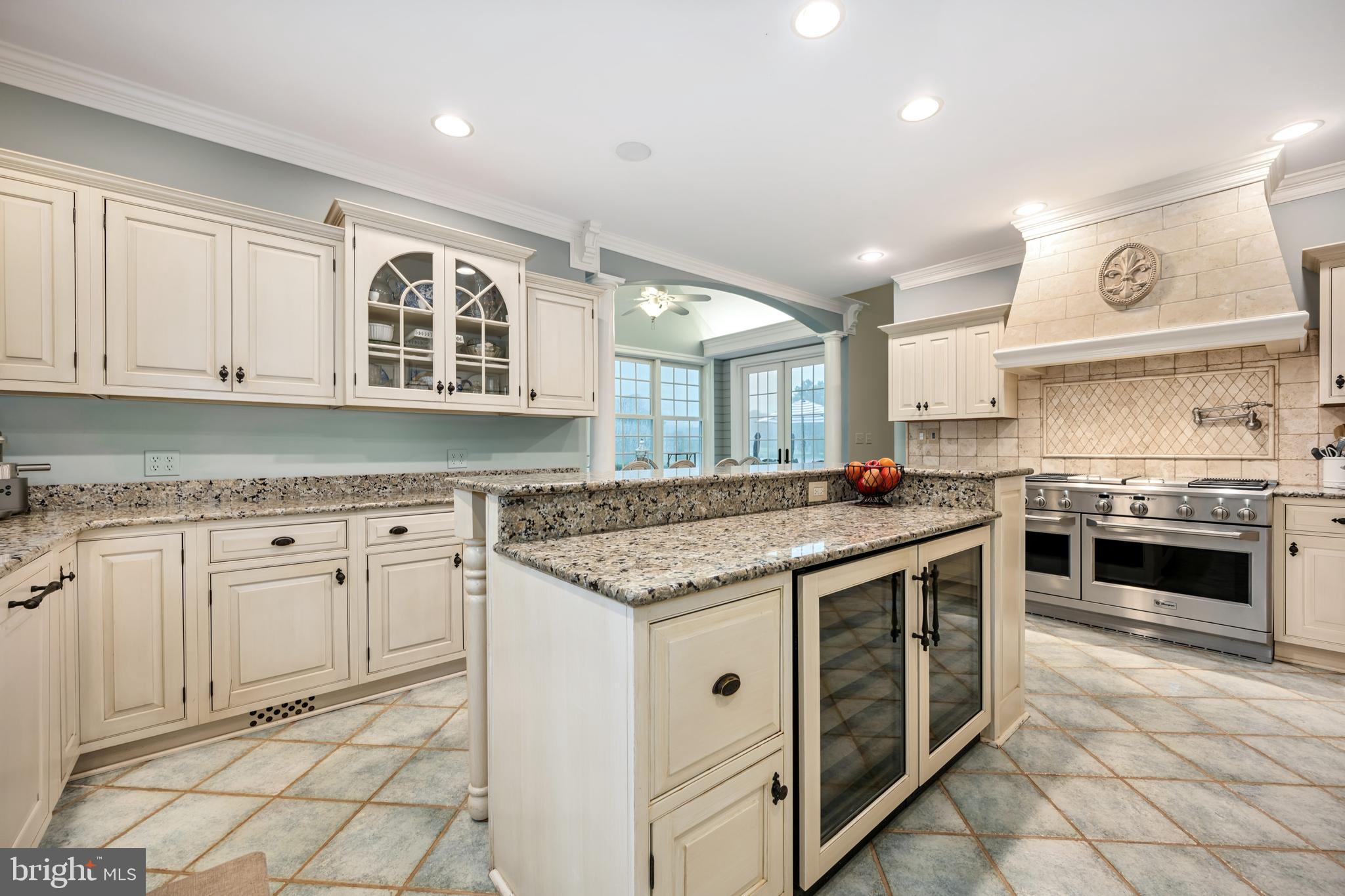 BAILEYS POND - Residential