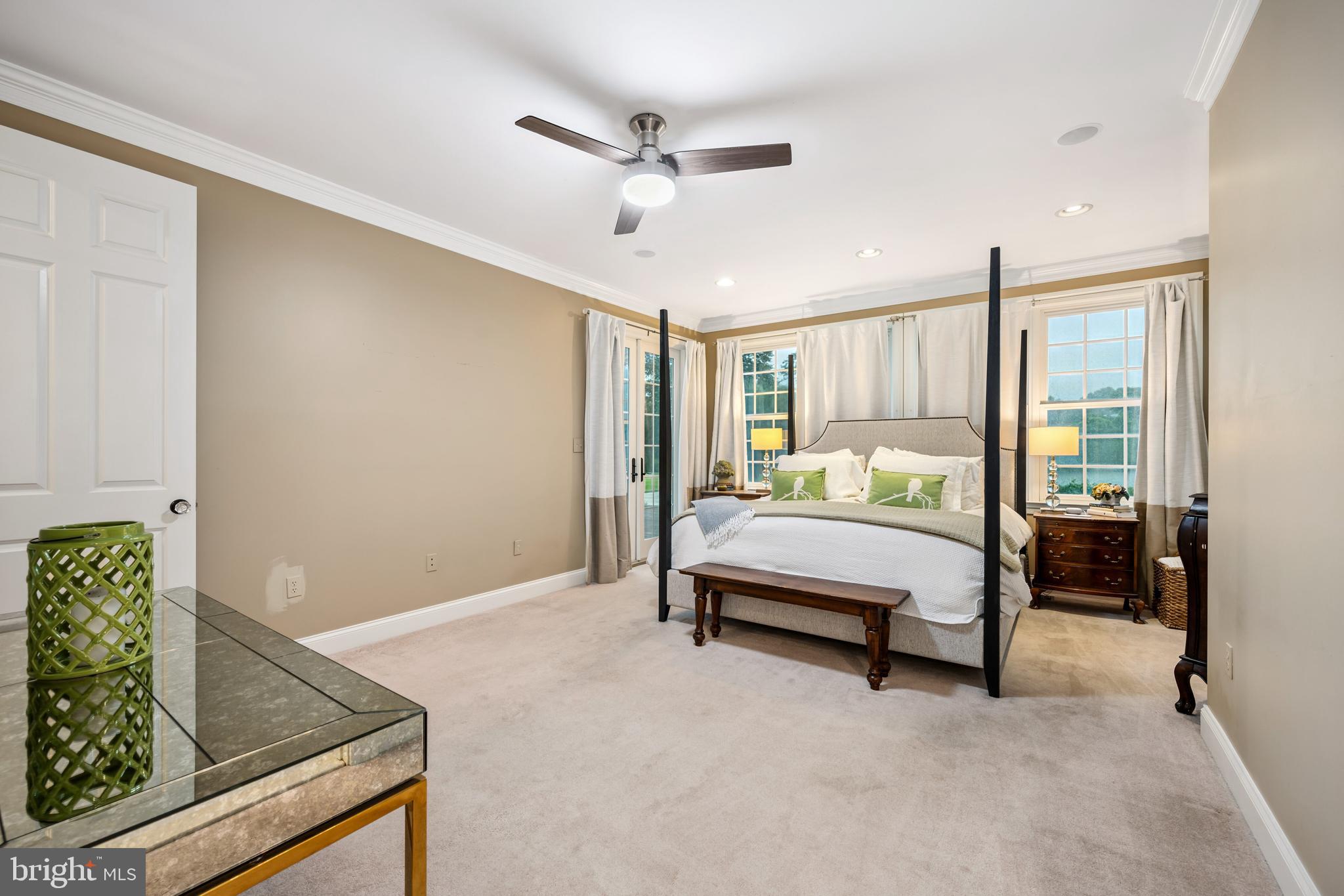 BAILEYS POND - Residential