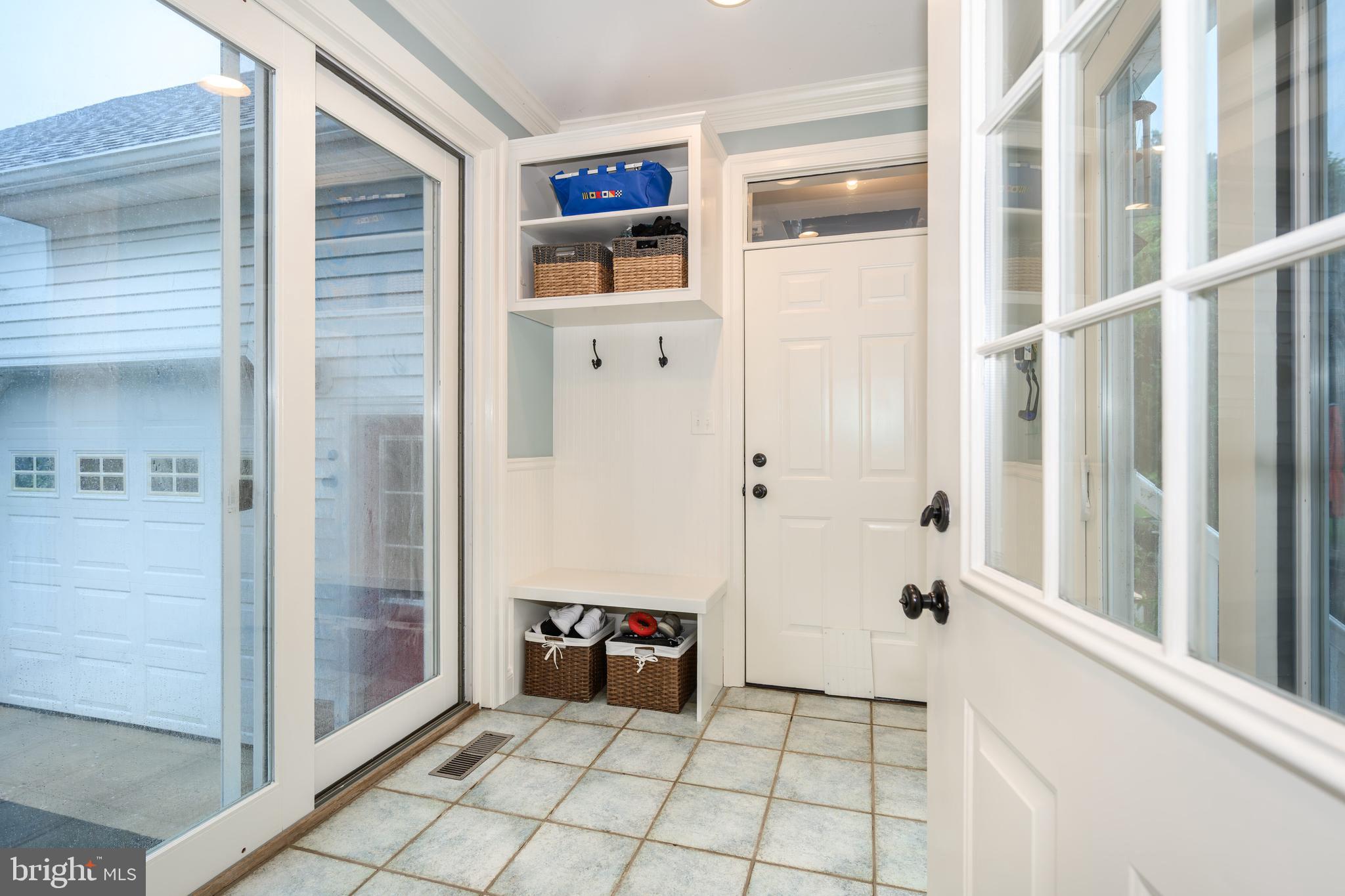 BAILEYS POND - Residential