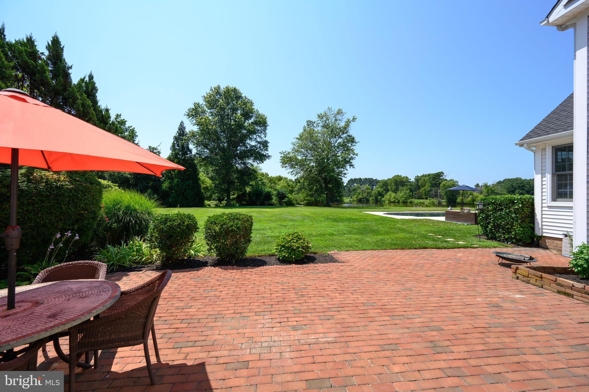 BAILEYS POND - Residential