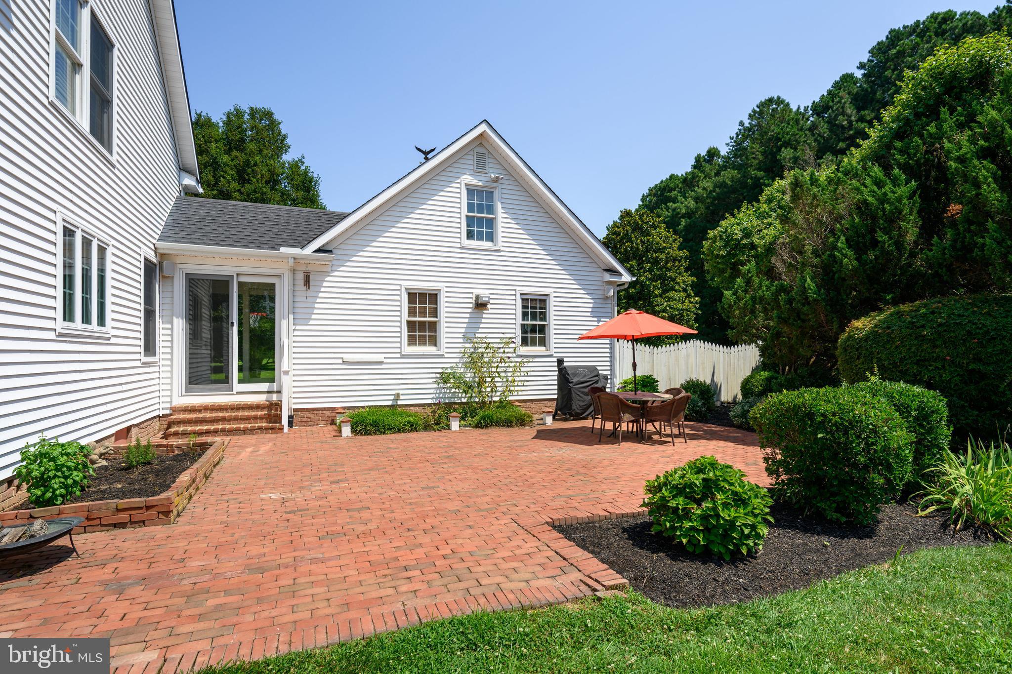 BAILEYS POND - Residential