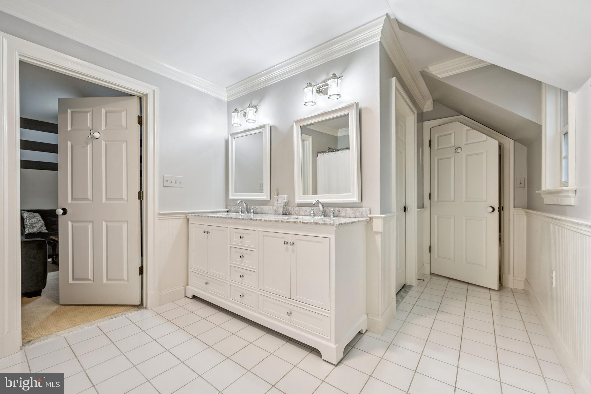 BAILEYS POND - Residential