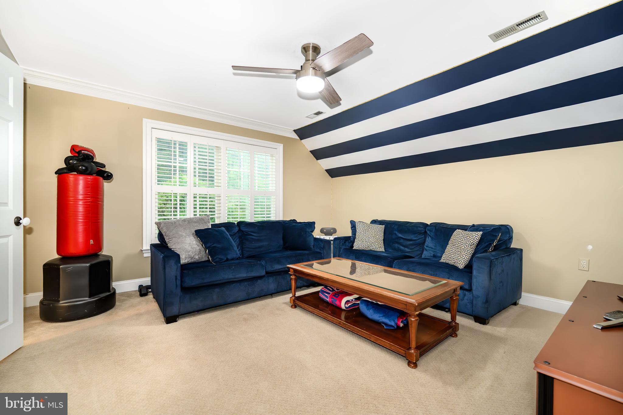 BAILEYS POND - Residential