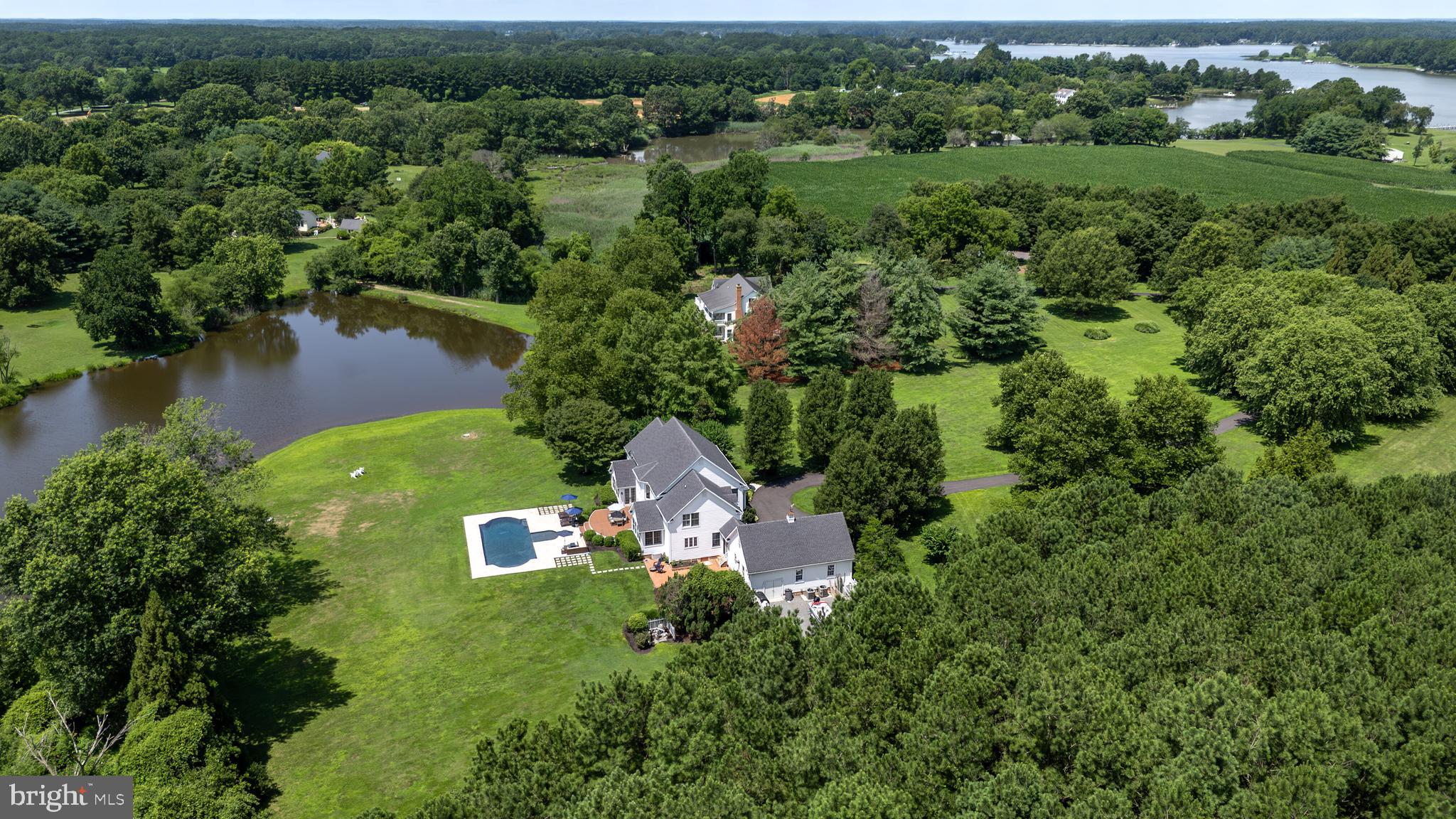 BAILEYS POND - Residential