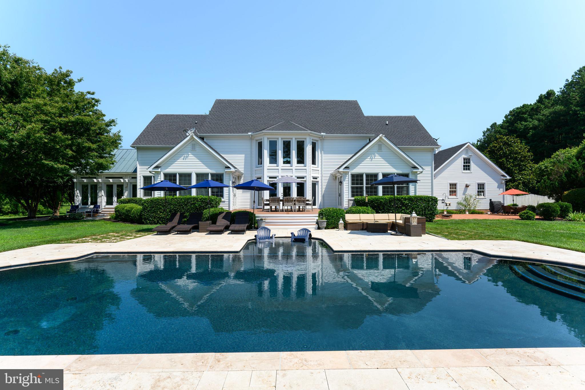 BAILEYS POND - Residential