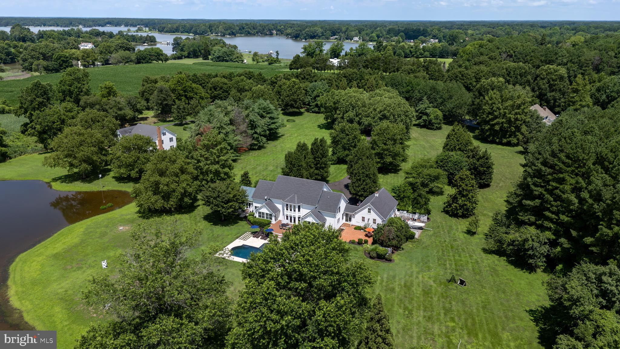 BAILEYS POND - Residential