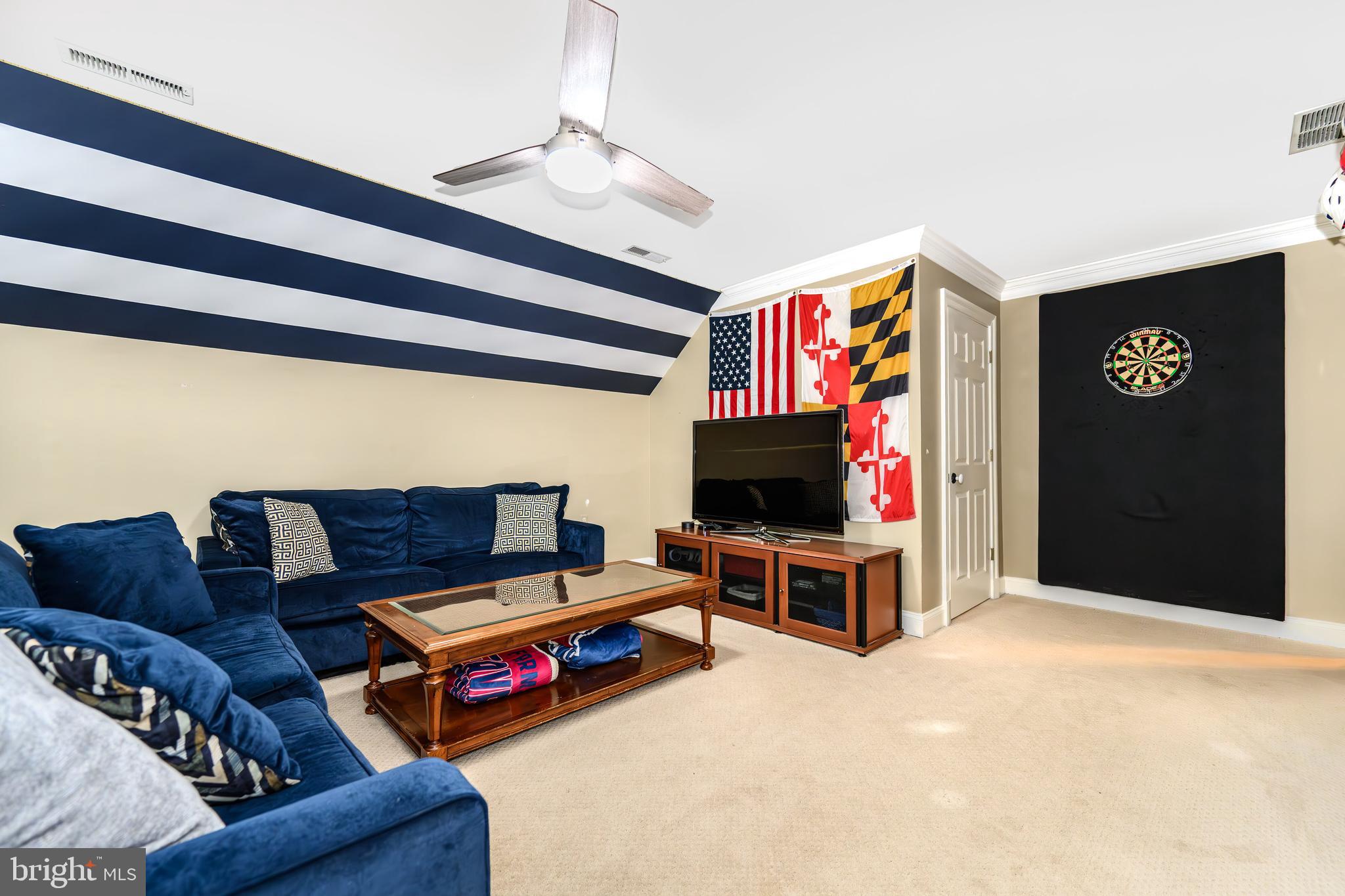 BAILEYS POND - Residential