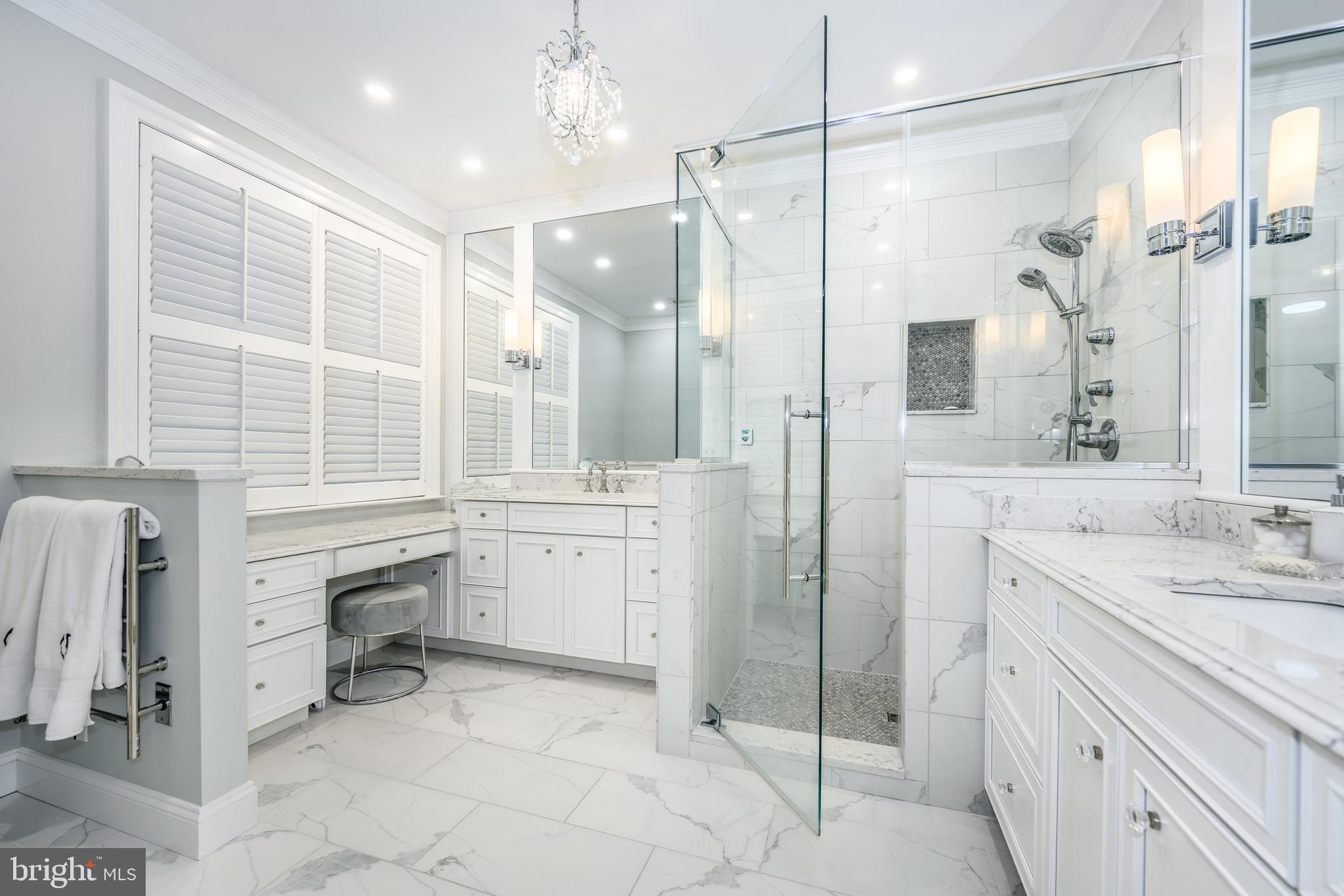 BAILEYS POND - Residential