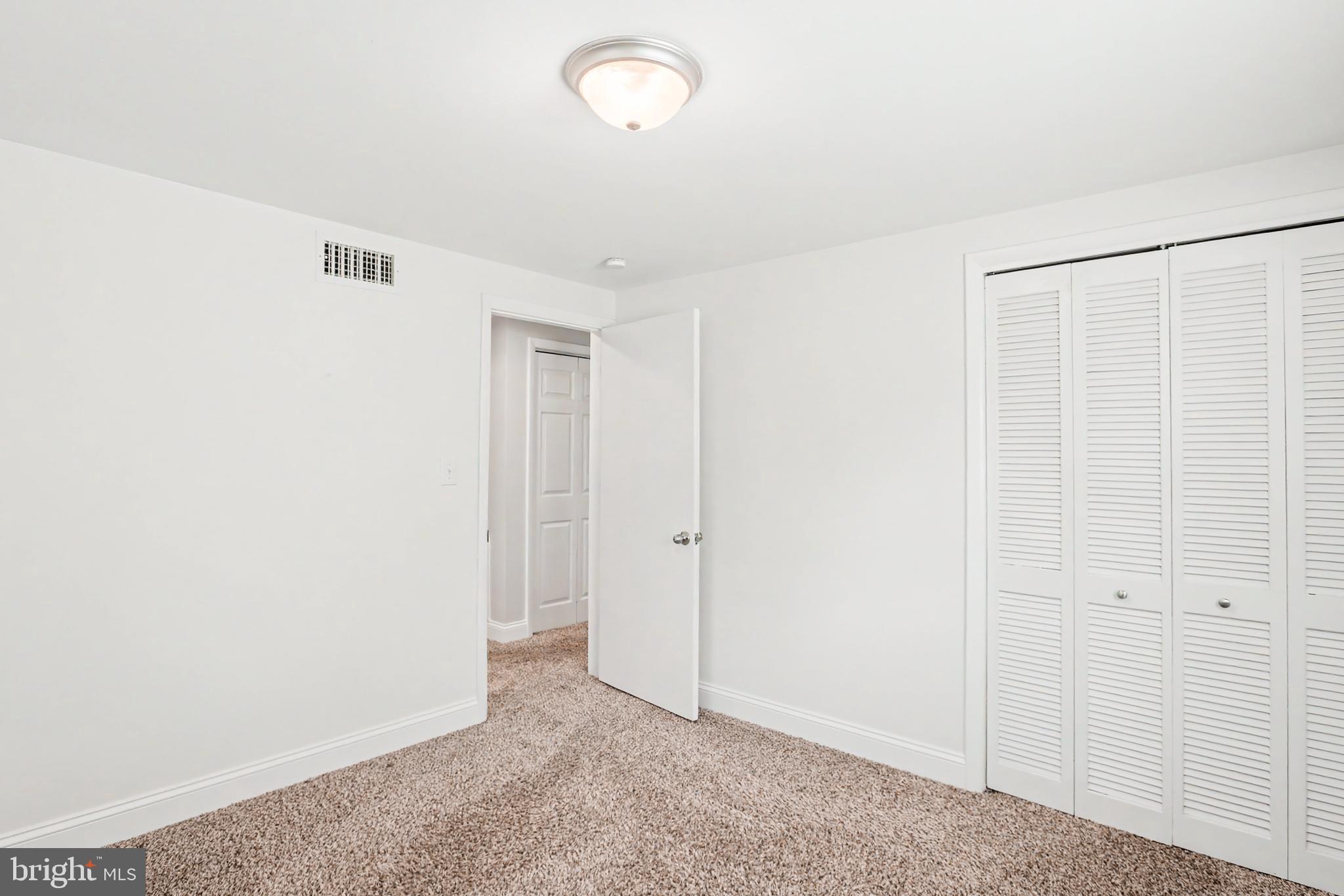 CARLISLE - Residential