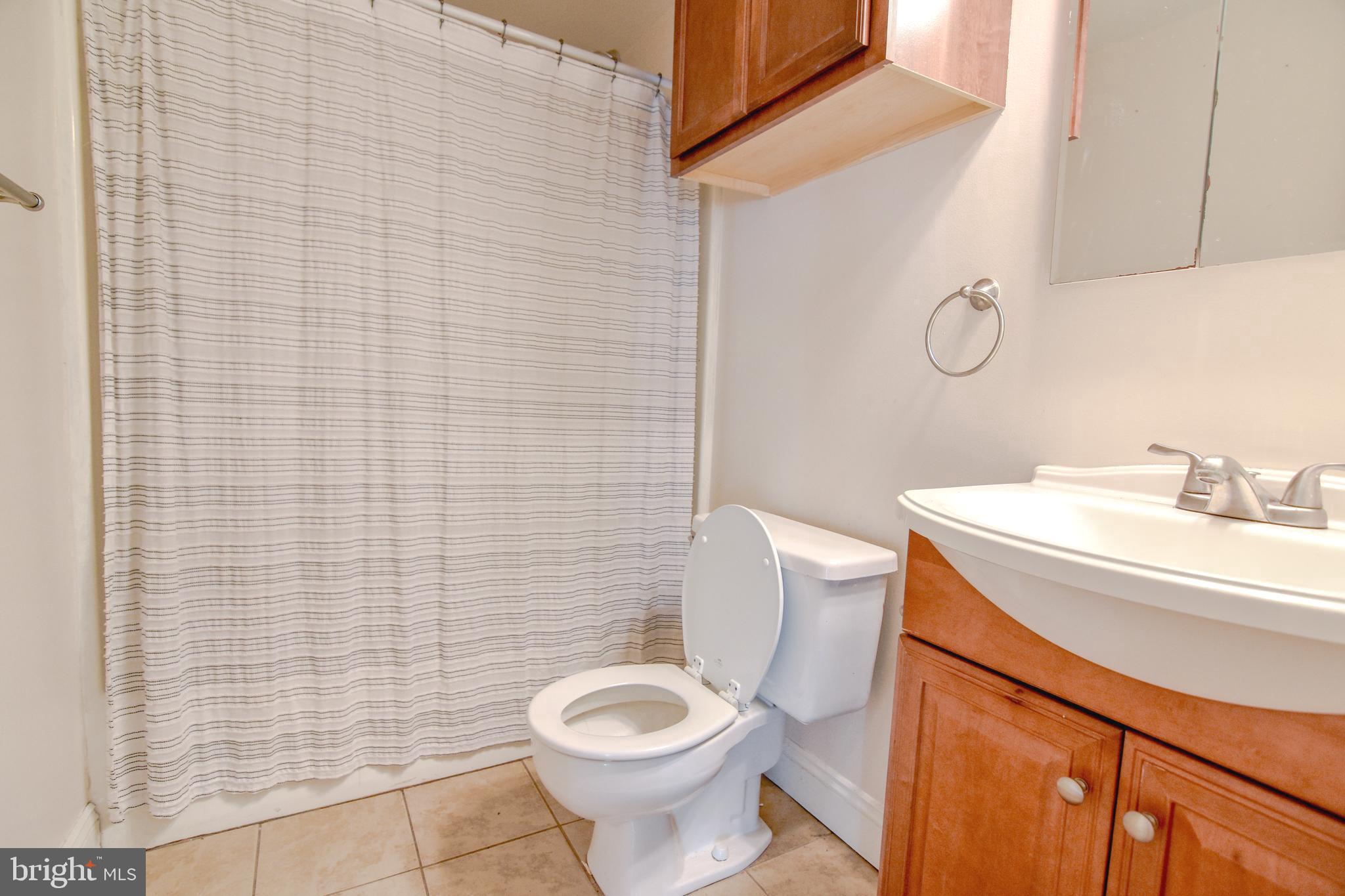 CHESAPEAKE RANCH ESTATES - Residential Lease