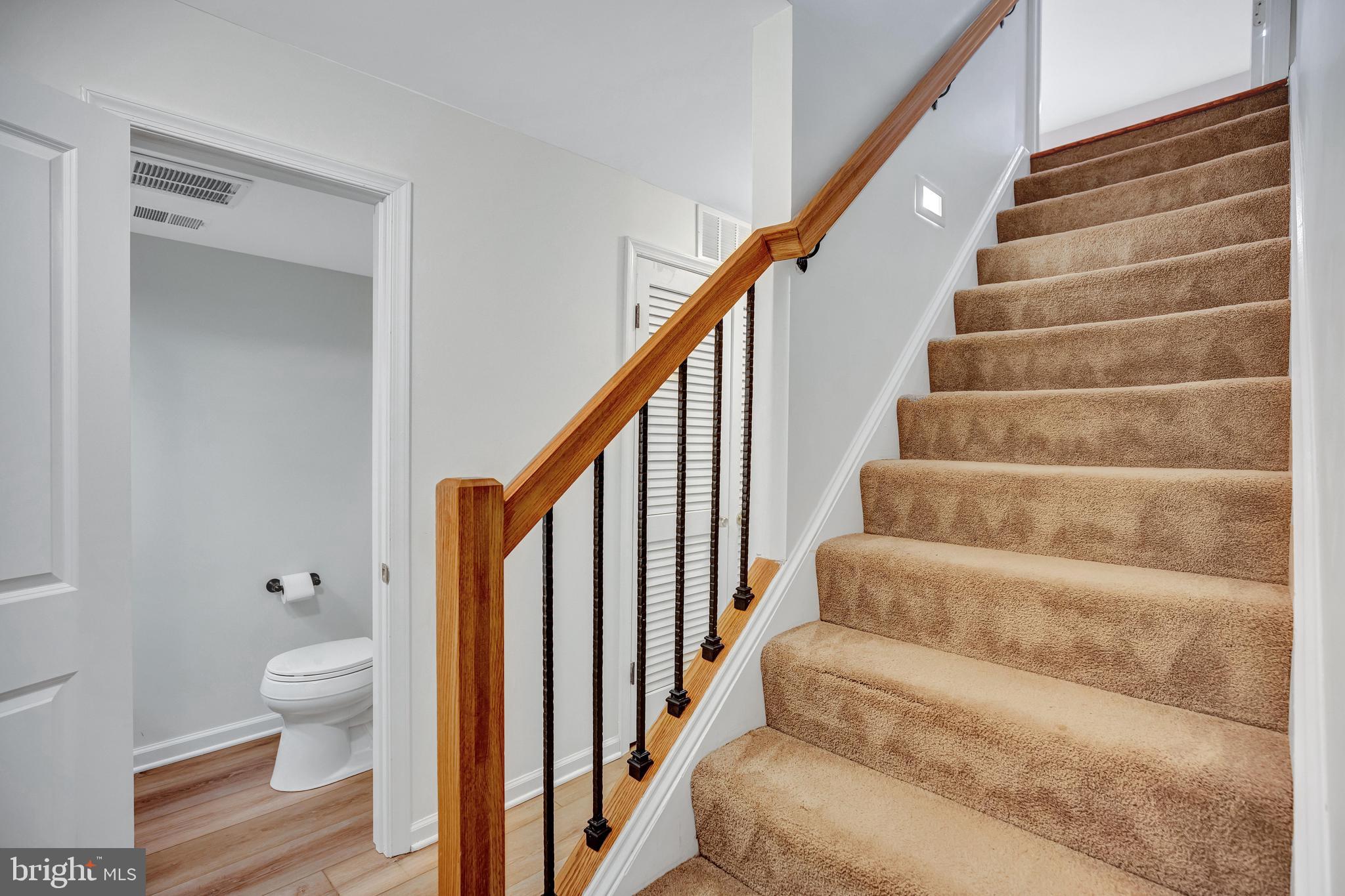 RESTON - Residential