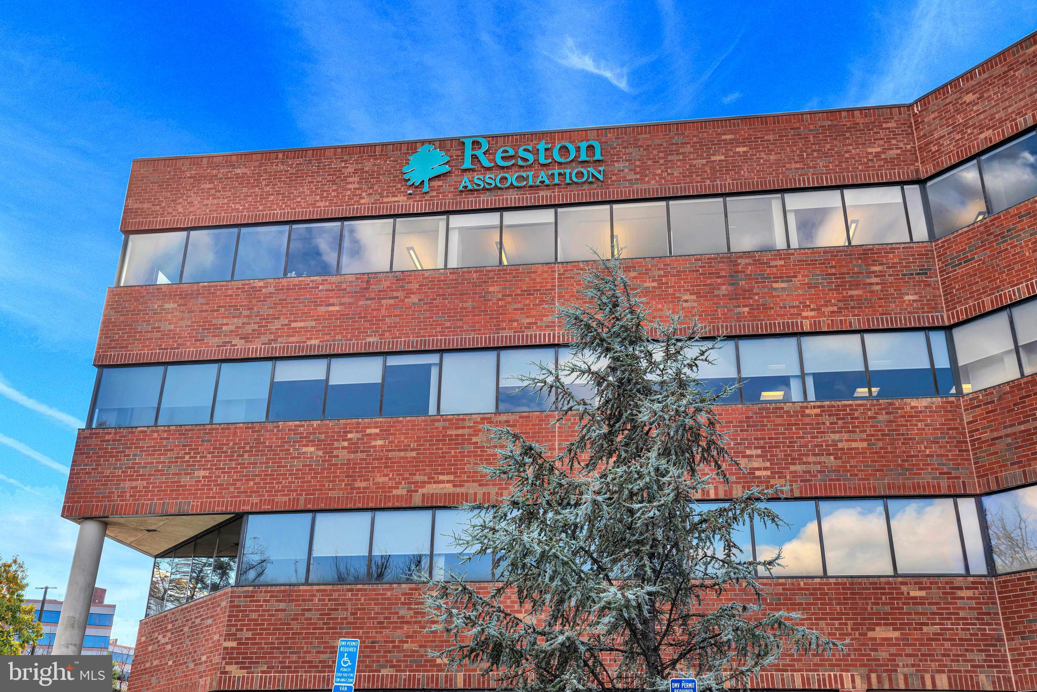 RESTON - Residential