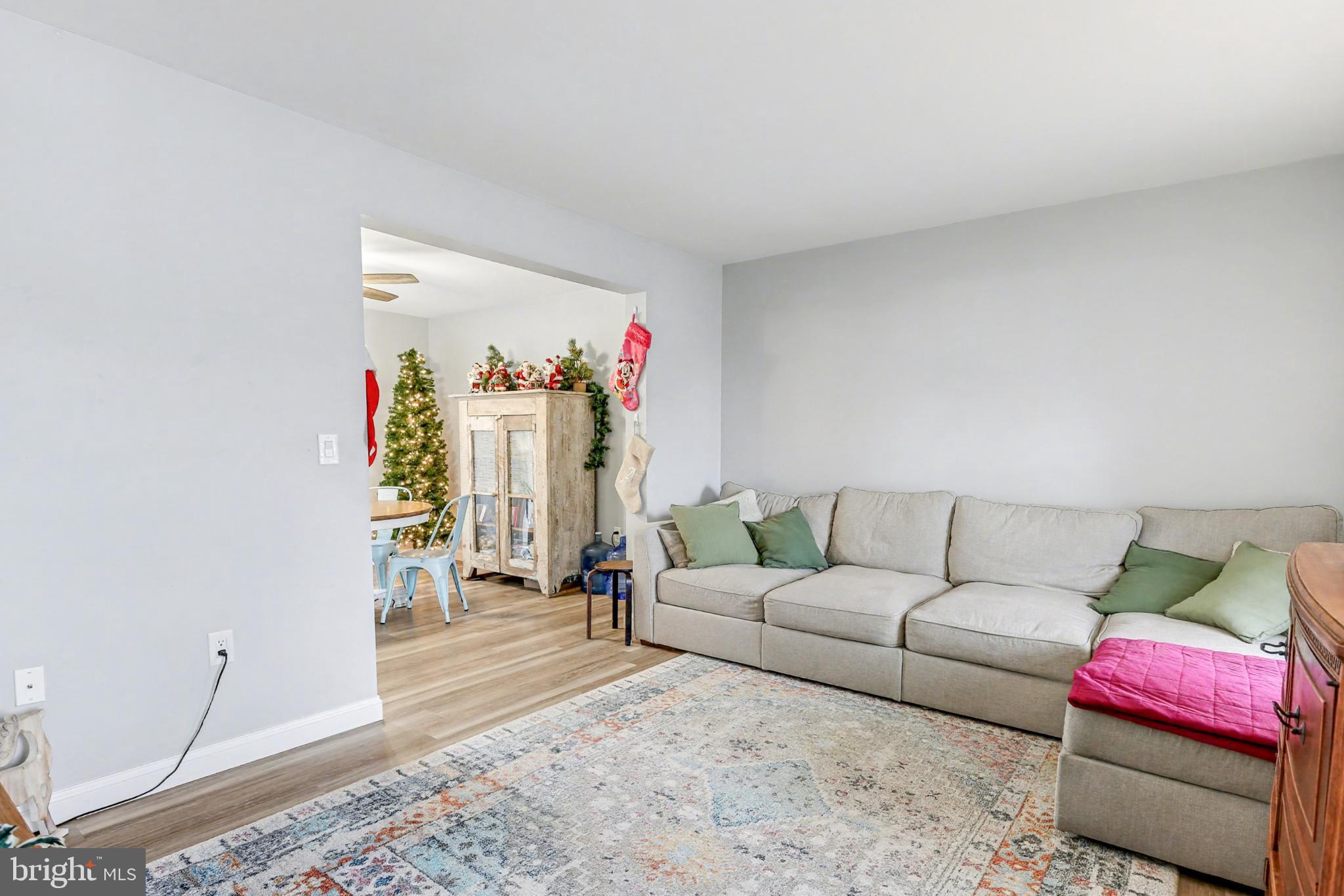 238 CHELMSFORD DRIVE