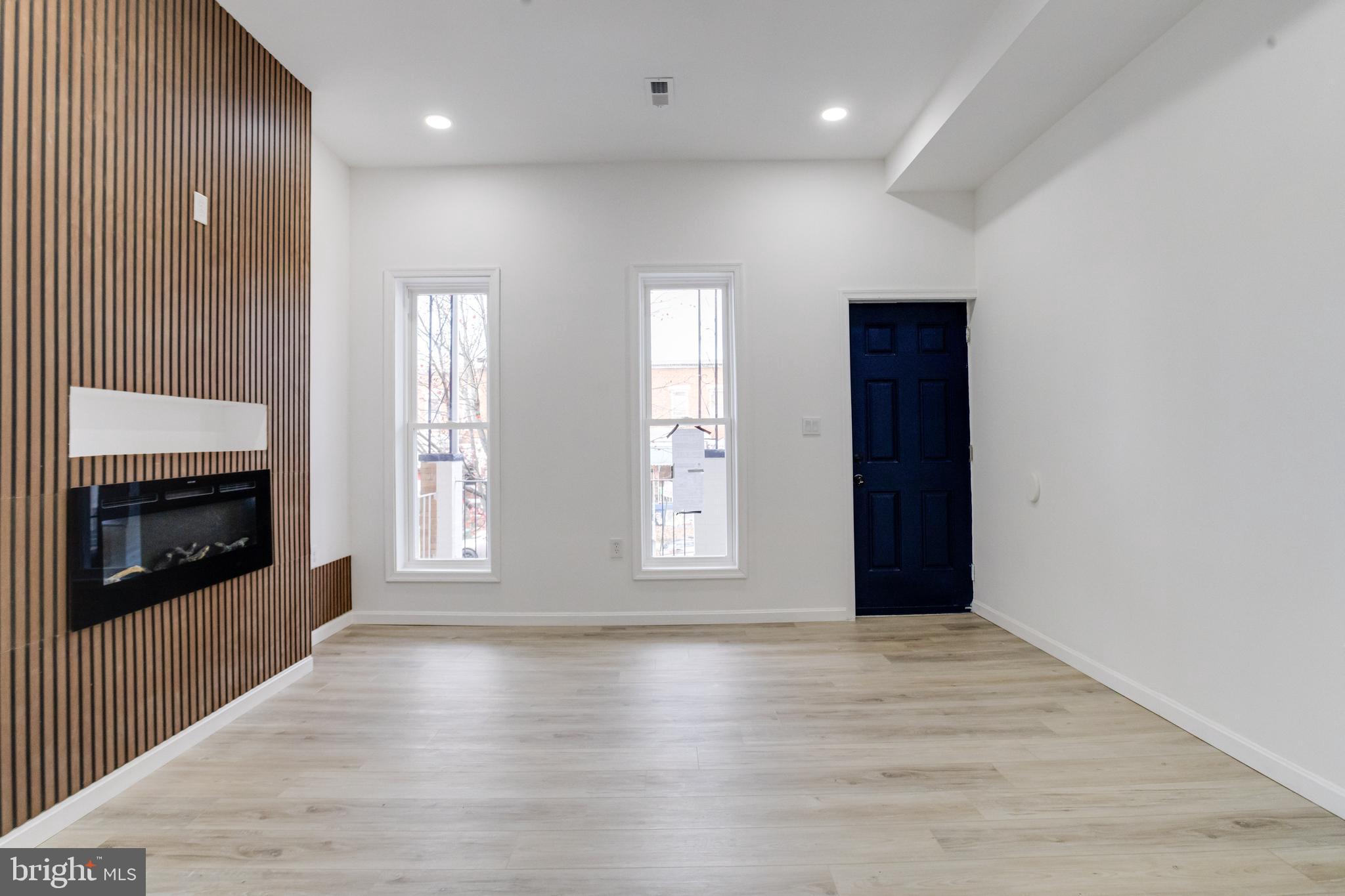 WALBROOK - Residential