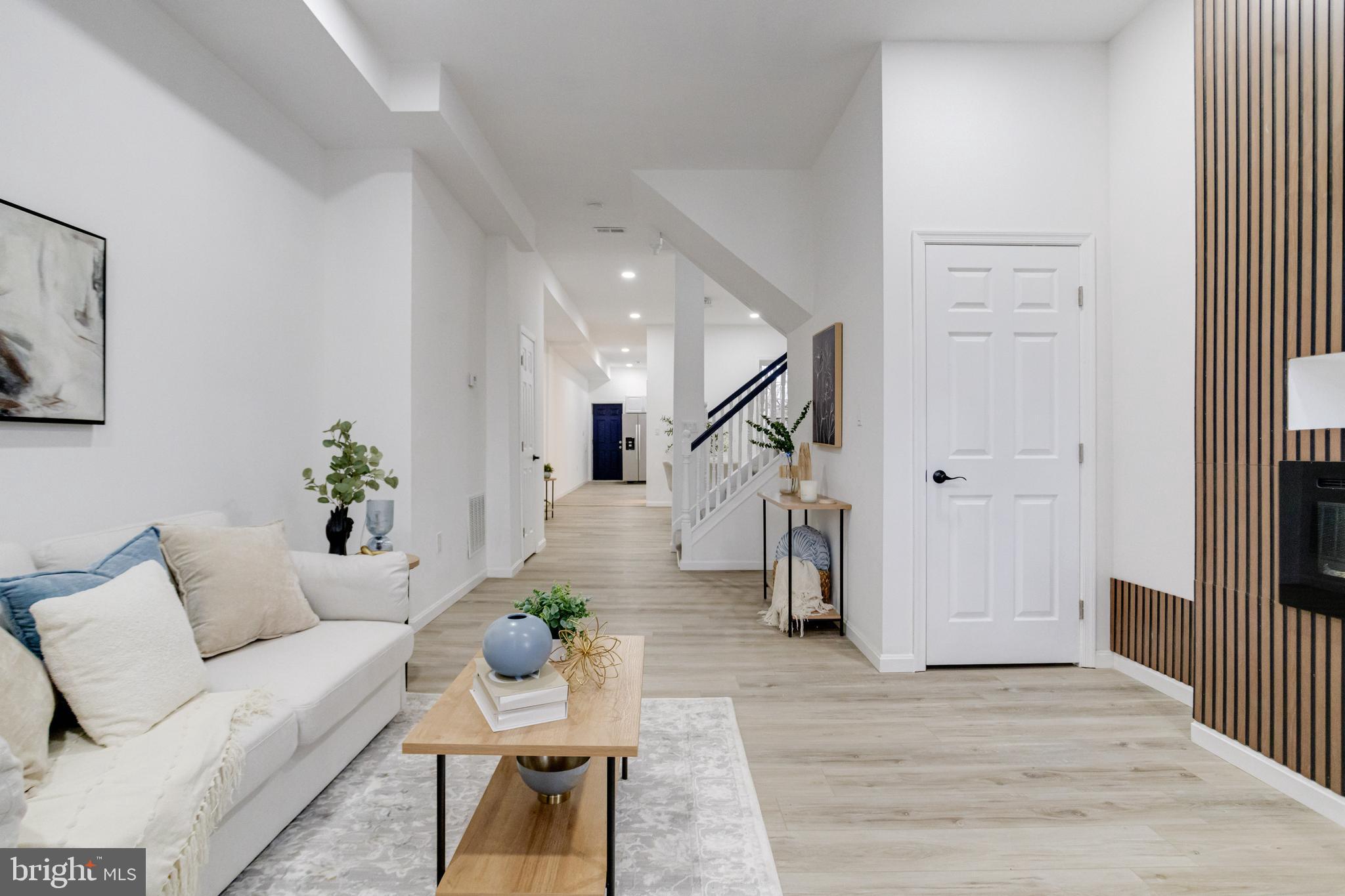 WALBROOK - Residential