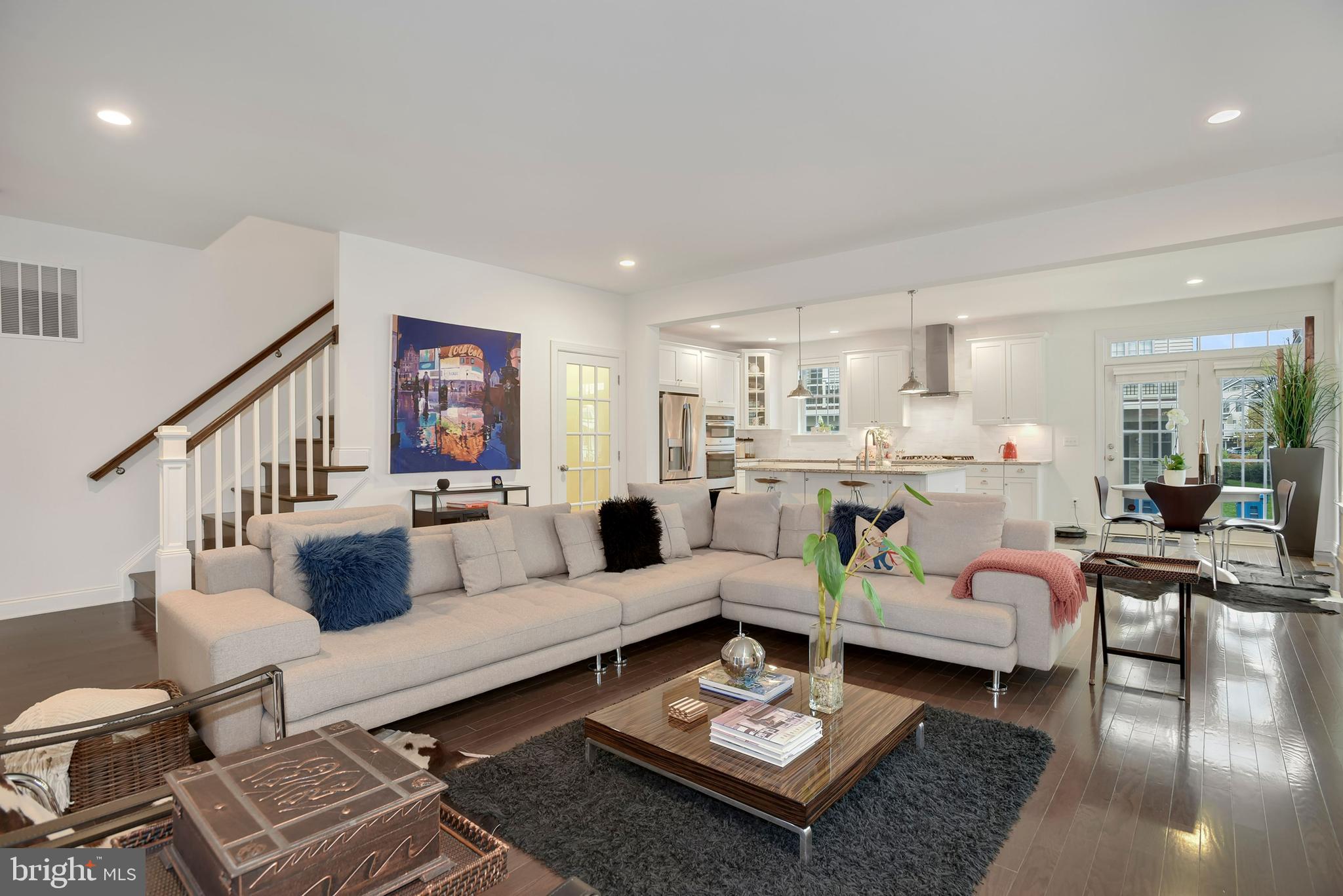 MOOREFIELD STATION - Residential Lease