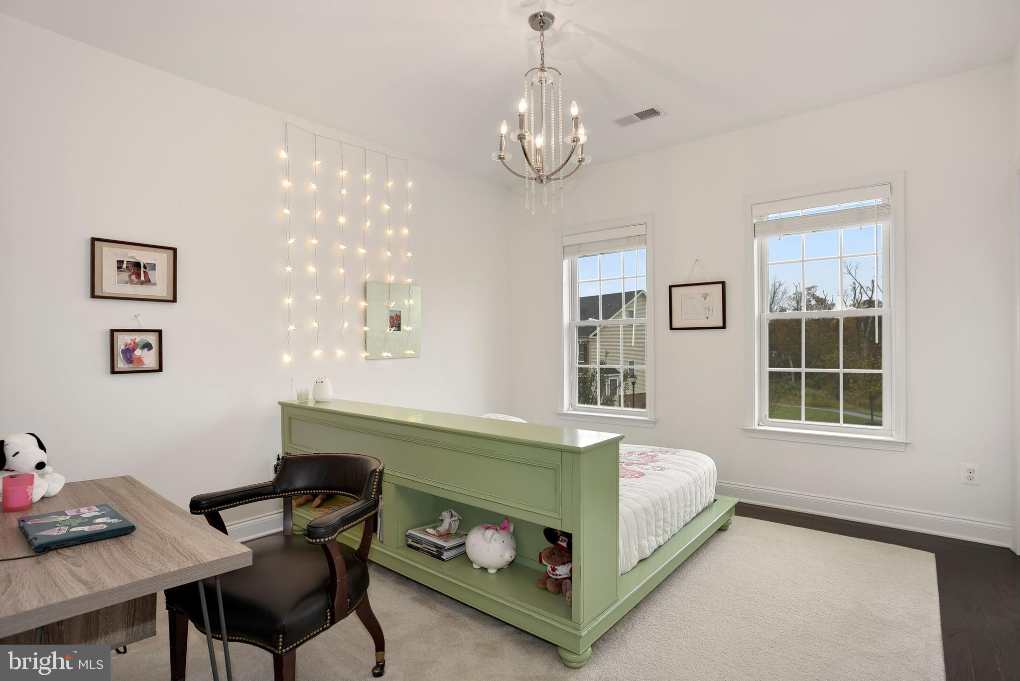 MOOREFIELD STATION - Residential Lease