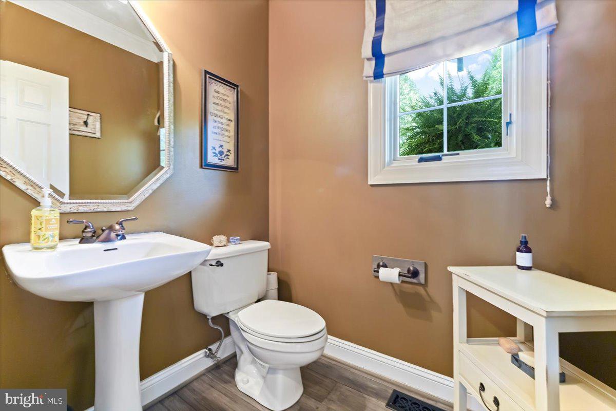 HESSIAN HILLS - Residential