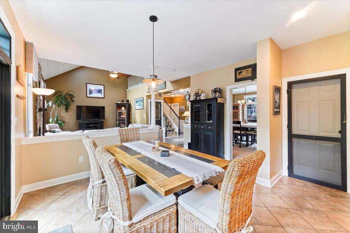 HESSIAN HILLS - Residential