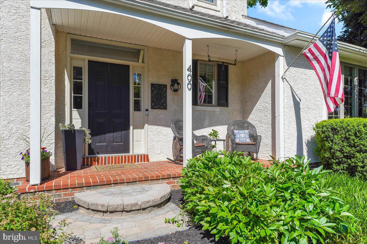 HESSIAN HILLS - Residential