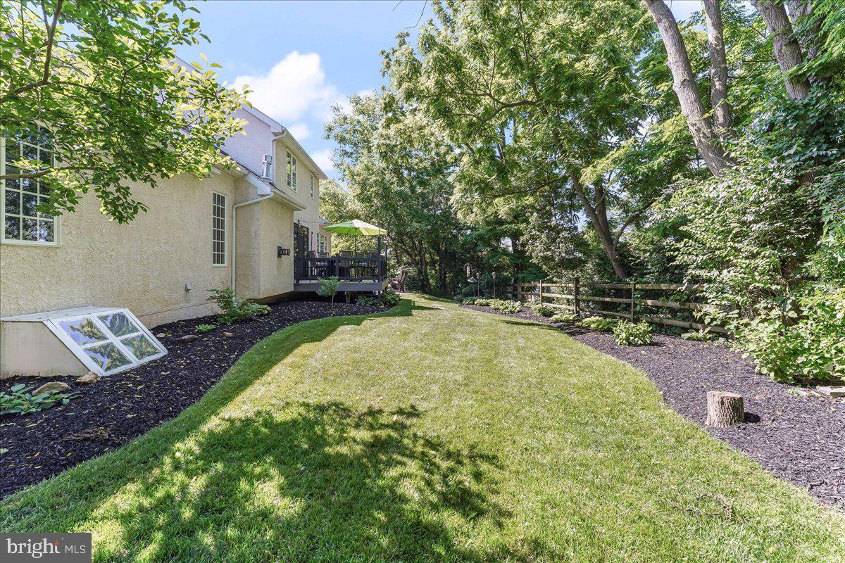 HESSIAN HILLS - Residential