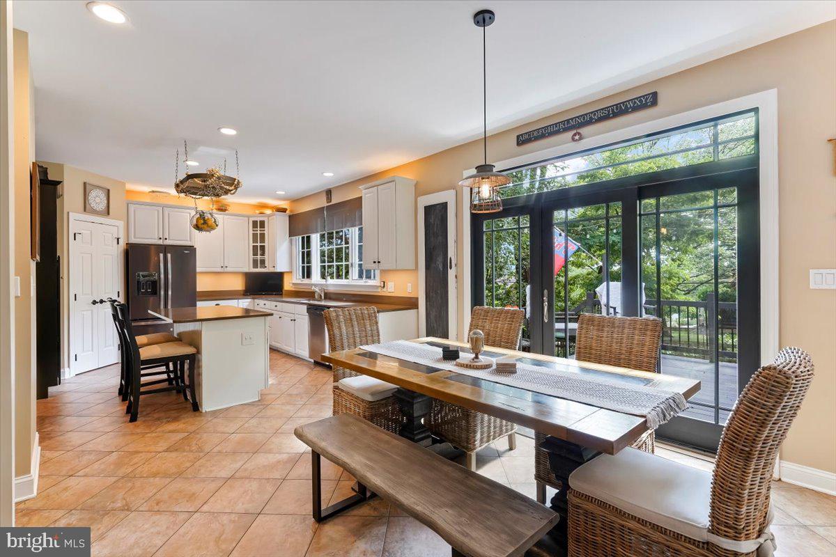 HESSIAN HILLS - Residential