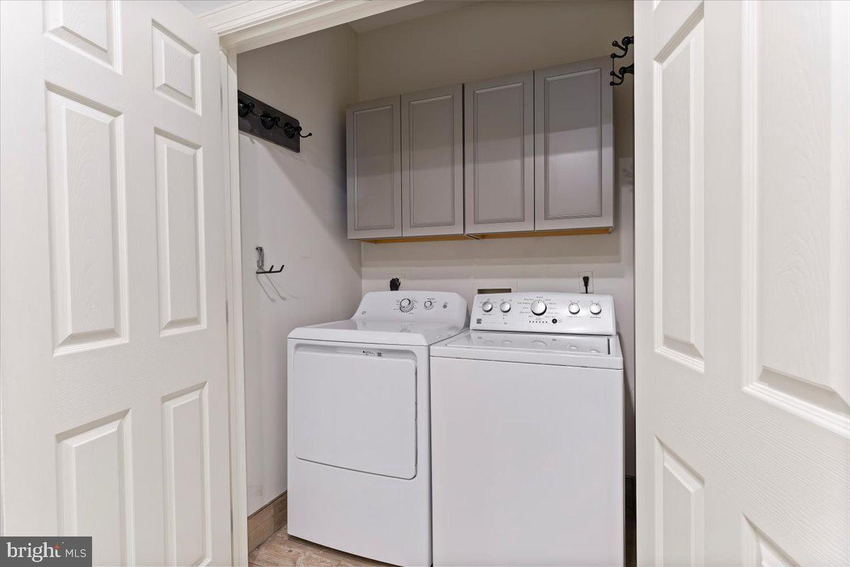 HESSIAN HILLS - Residential