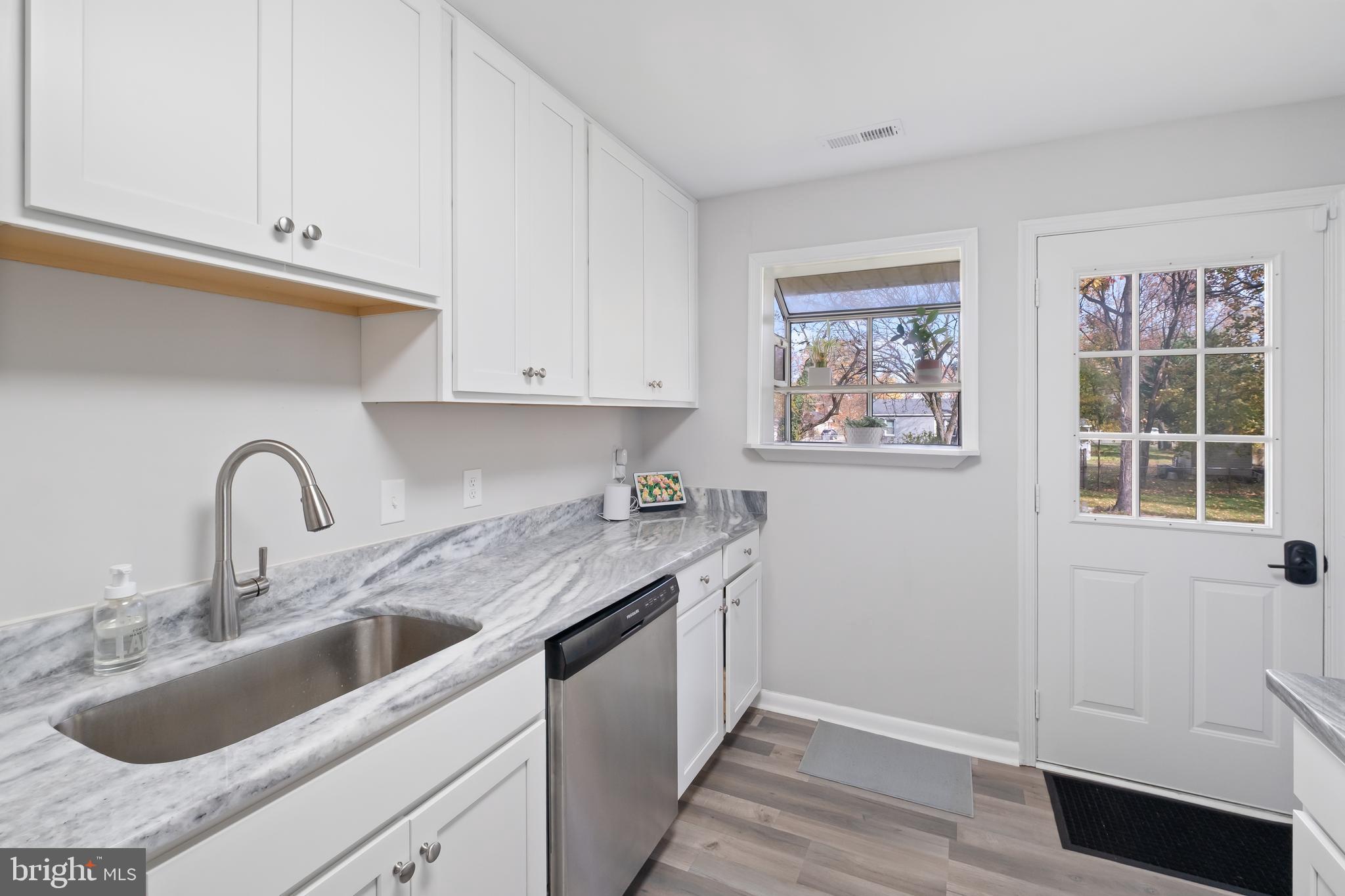 PRINCETON - Residential