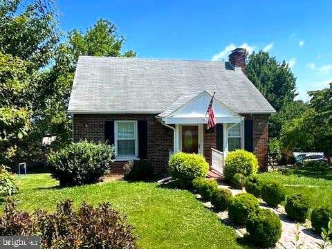 Homes For Sale - 3153 Marietta Avenue<br/> LANCASTER, PA 17601
