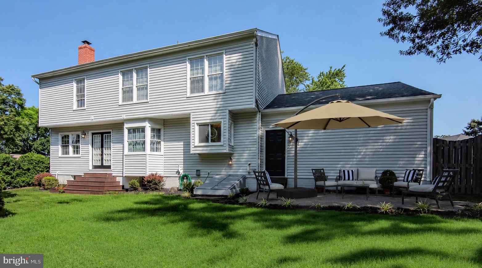 6207 MAPLE RUN COURT