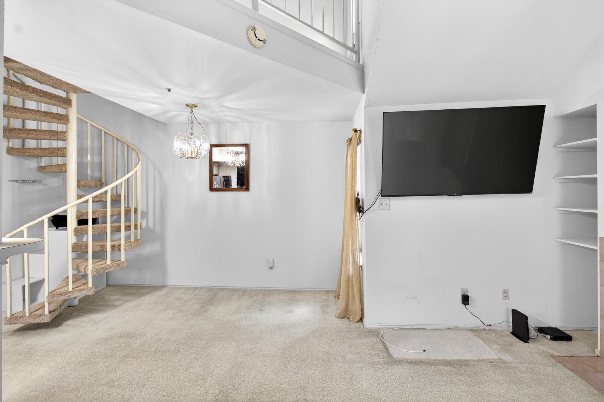 LORDS LANDING - Residential