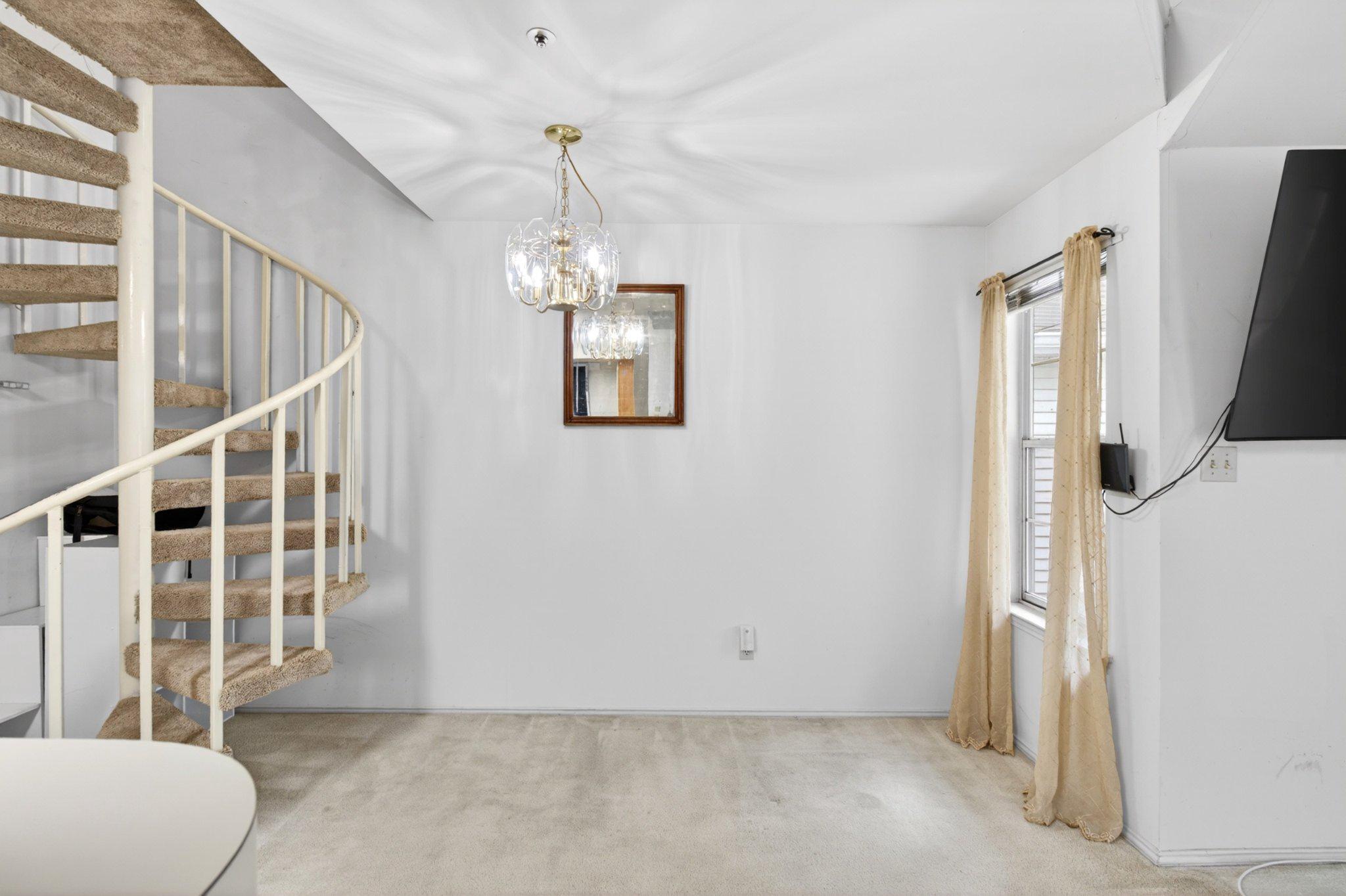 LORDS LANDING - Residential