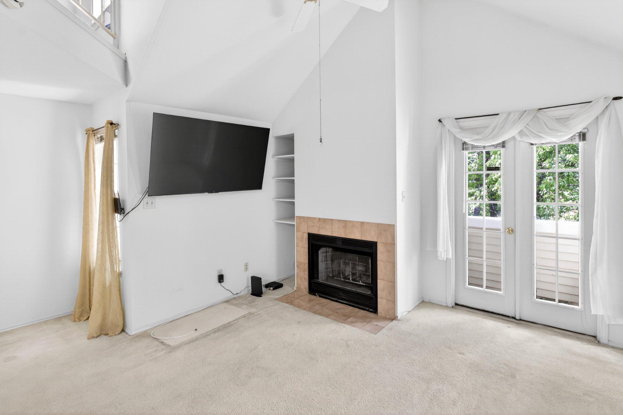 LORDS LANDING - Residential