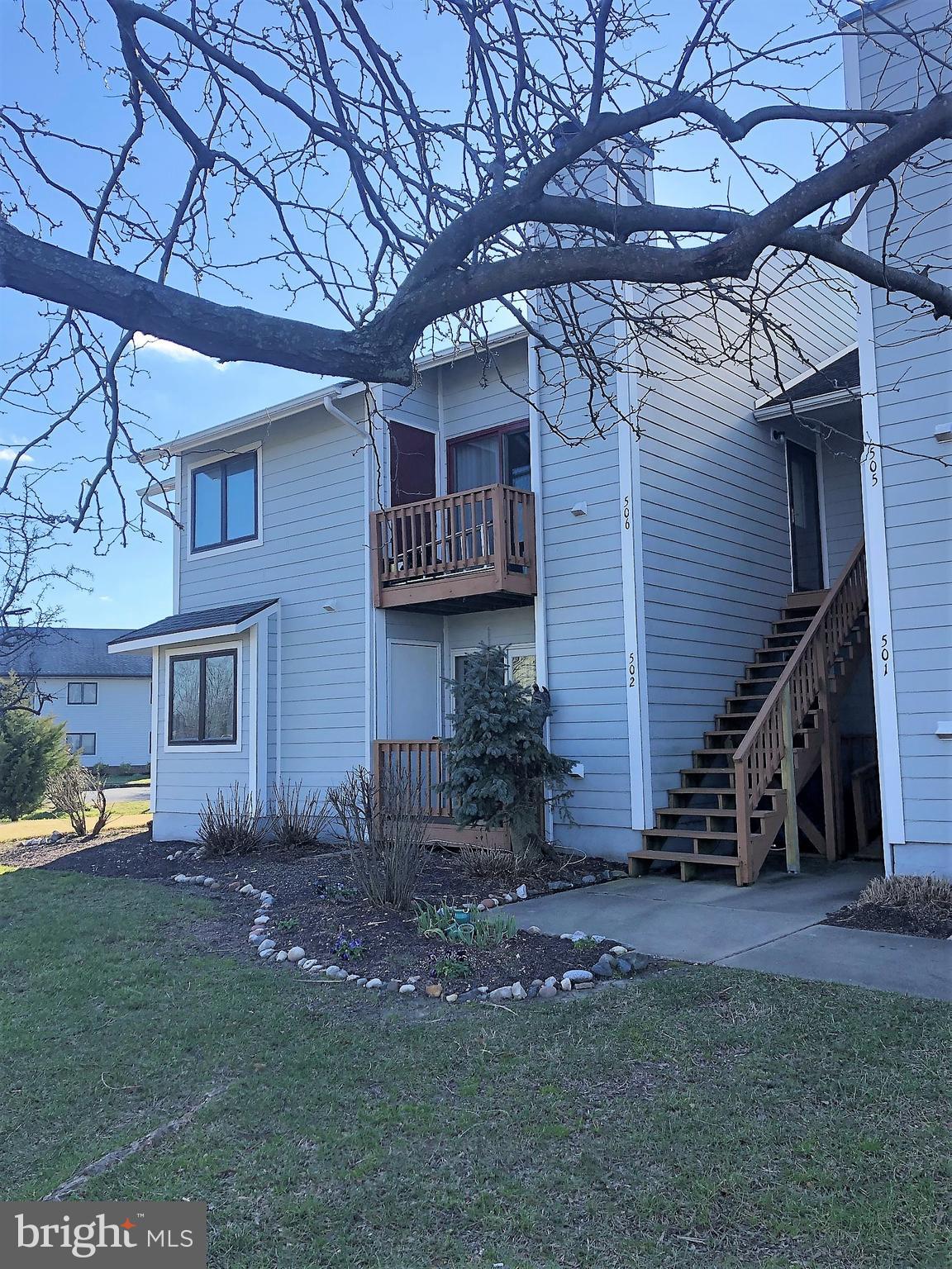 THOMPSON CREEK - Residential Lease