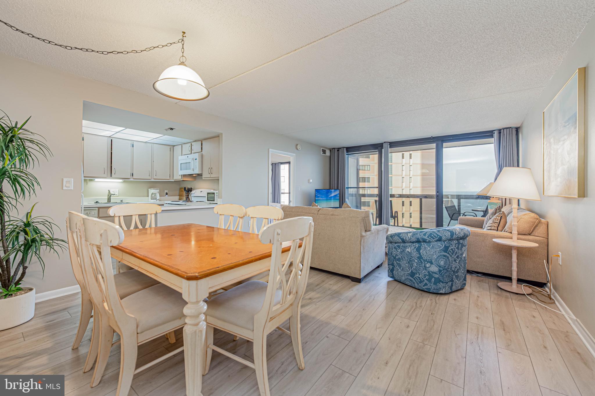 10900 COASTAL HIGHWAY 1302