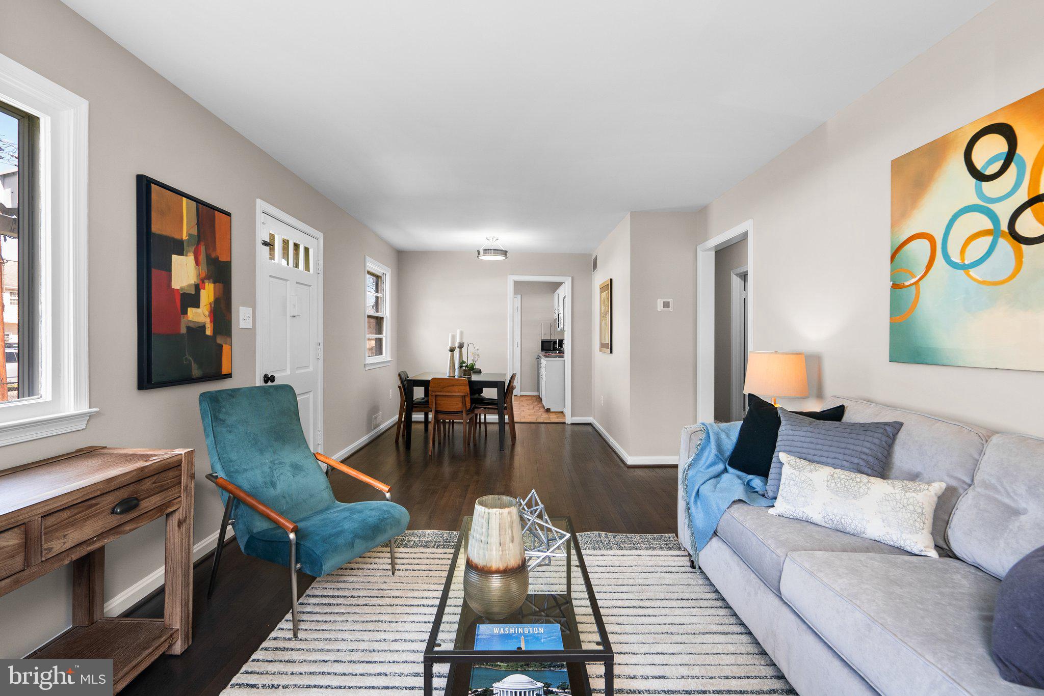 BURGUNDY VILLAGE - Residential