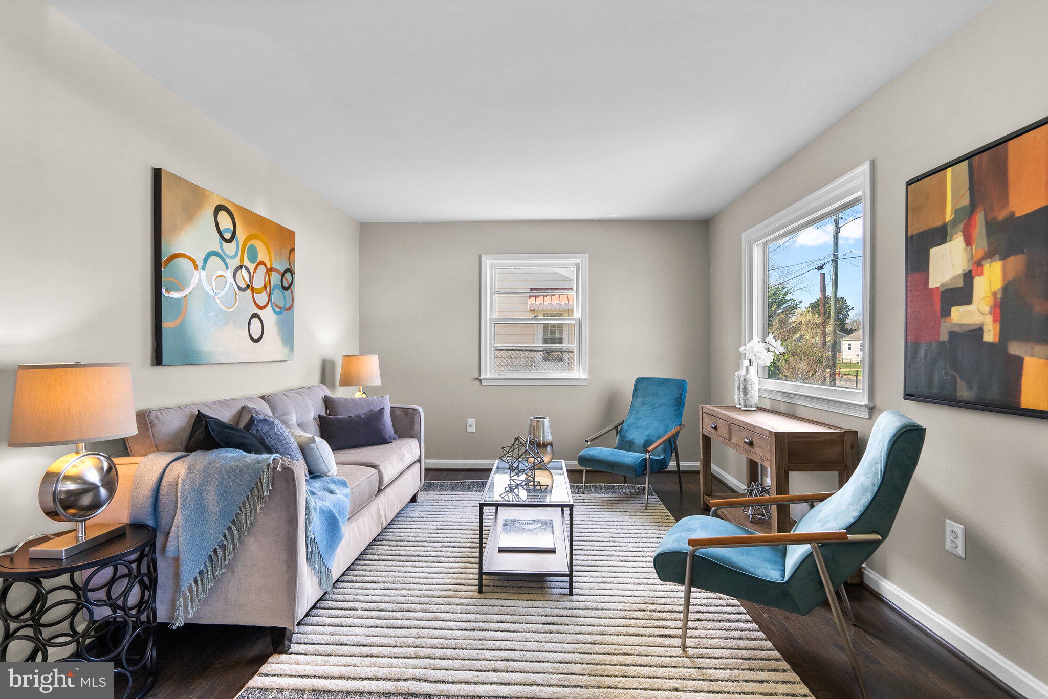 BURGUNDY VILLAGE - Residential